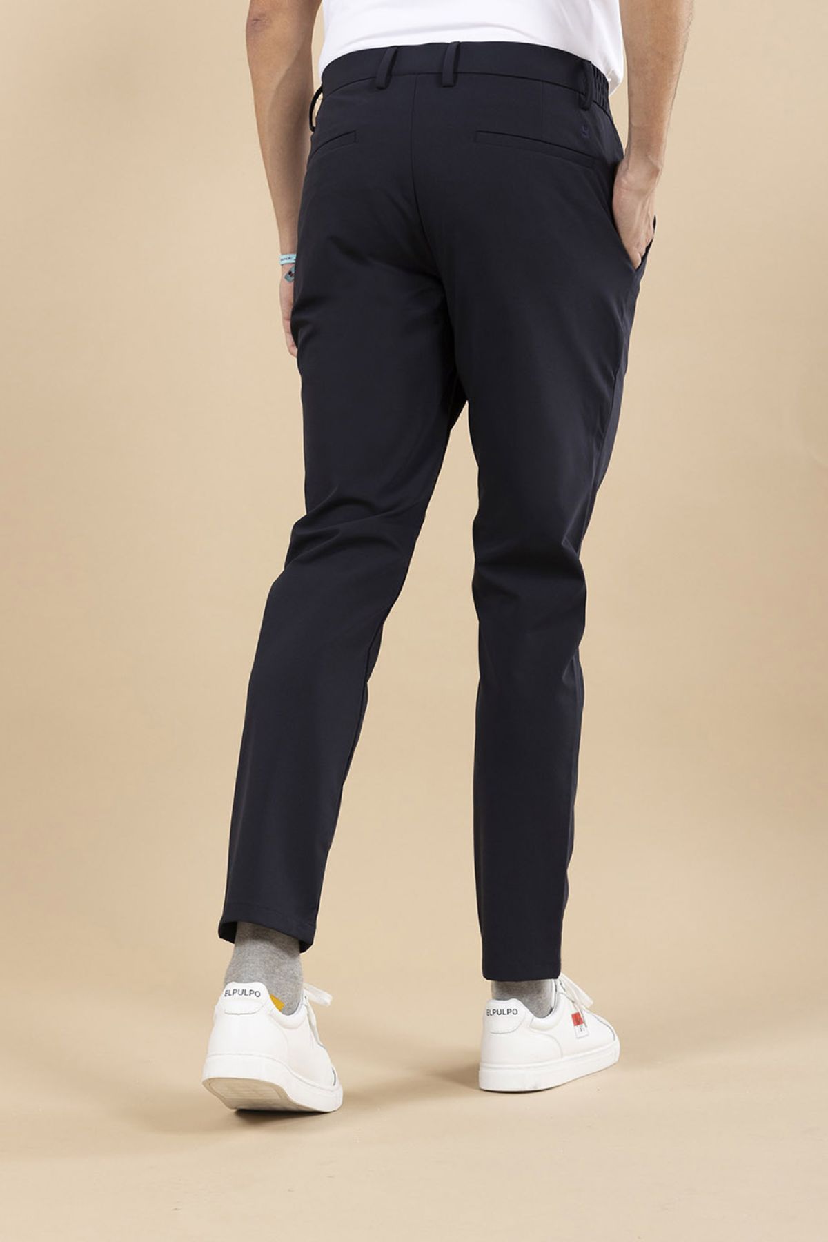 PANTALÓN PERFORMANCE AZUL MARINO