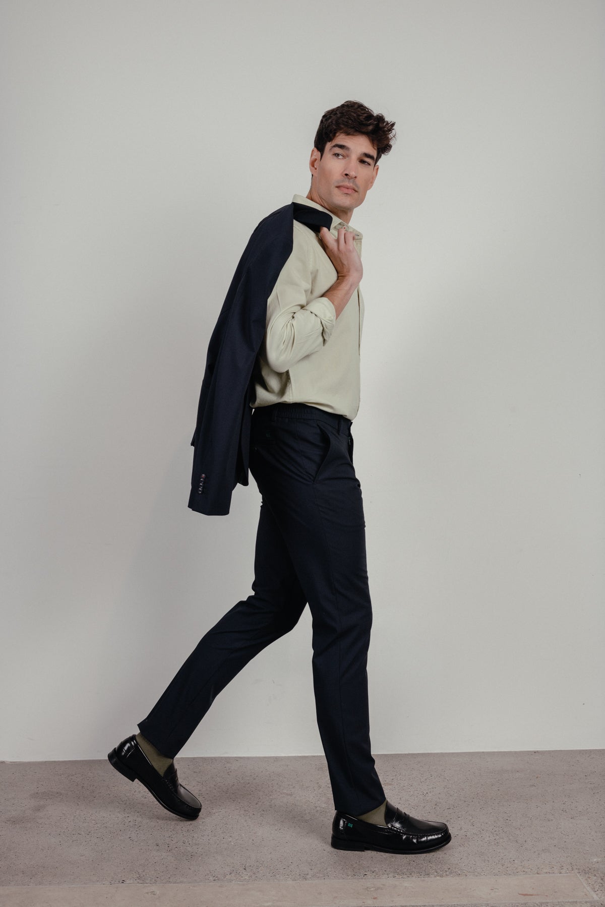 Pantalón traje comfort azul marino