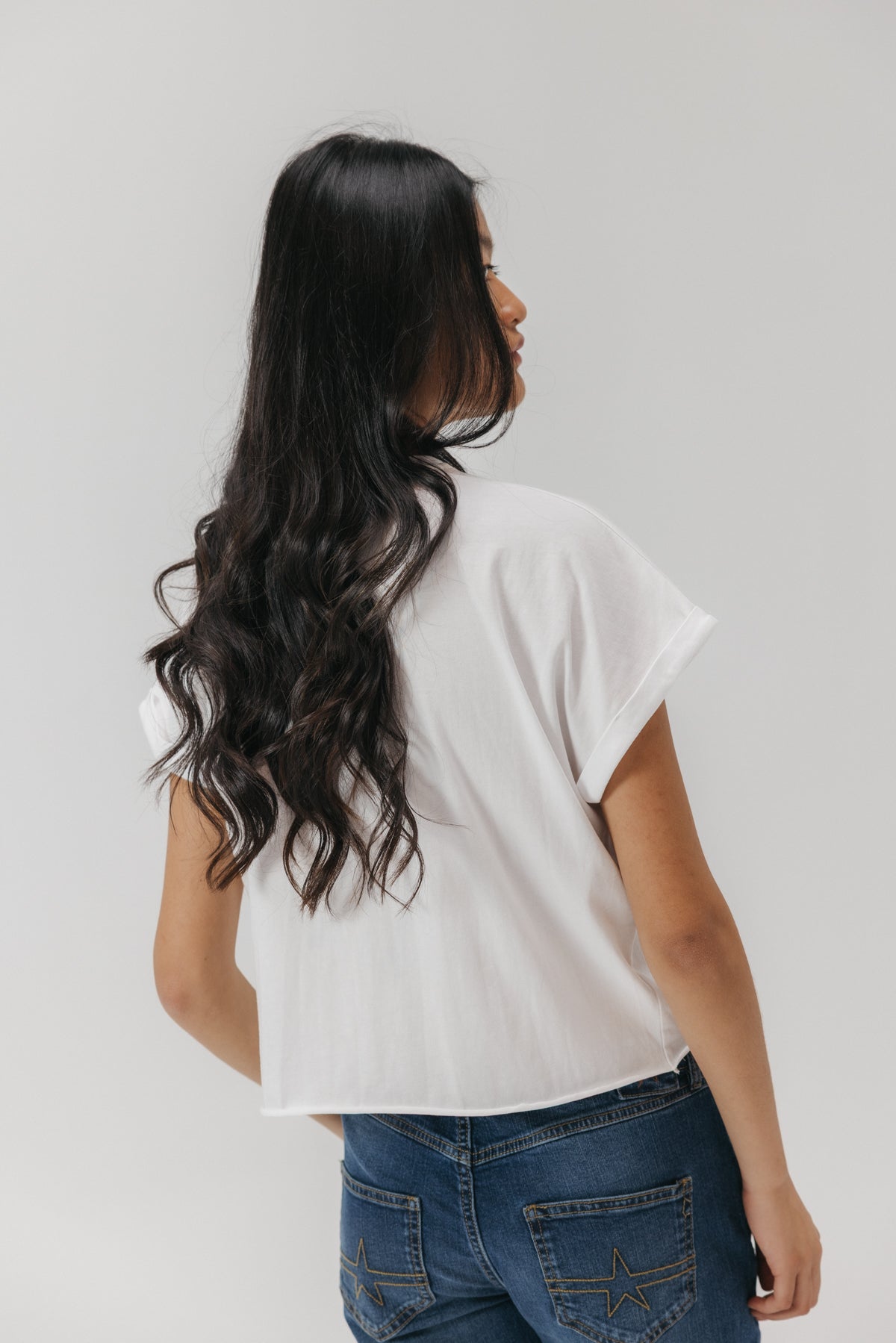 CAMISETA TEEN ESTAMPADO MENSAJE BLANCO PURO