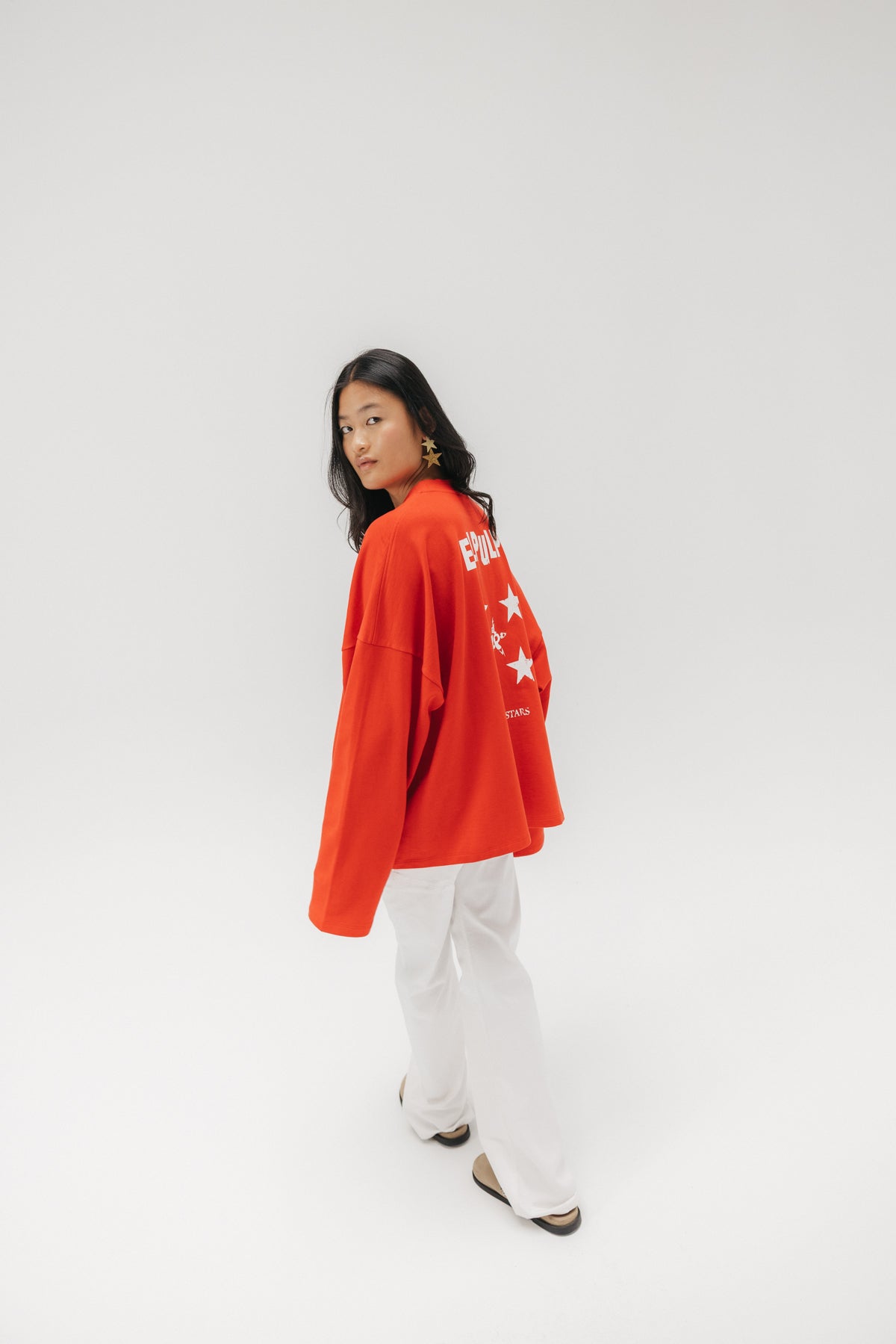 SUDADERA TEEN ESTAMPADO CITY OF STARS CEREZA