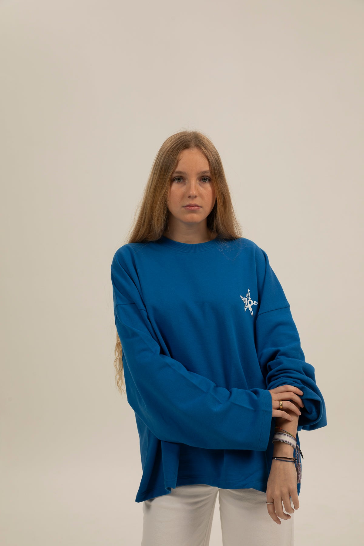 Sudadera teen estampado city of stars azul medio delavé