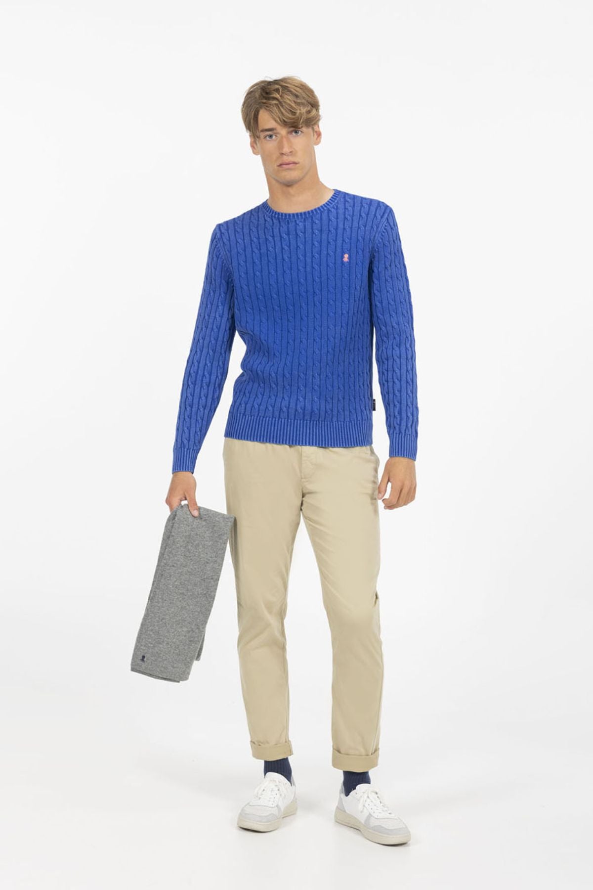 SWEATER DE TRICÔ LAVADO AZUL REAL