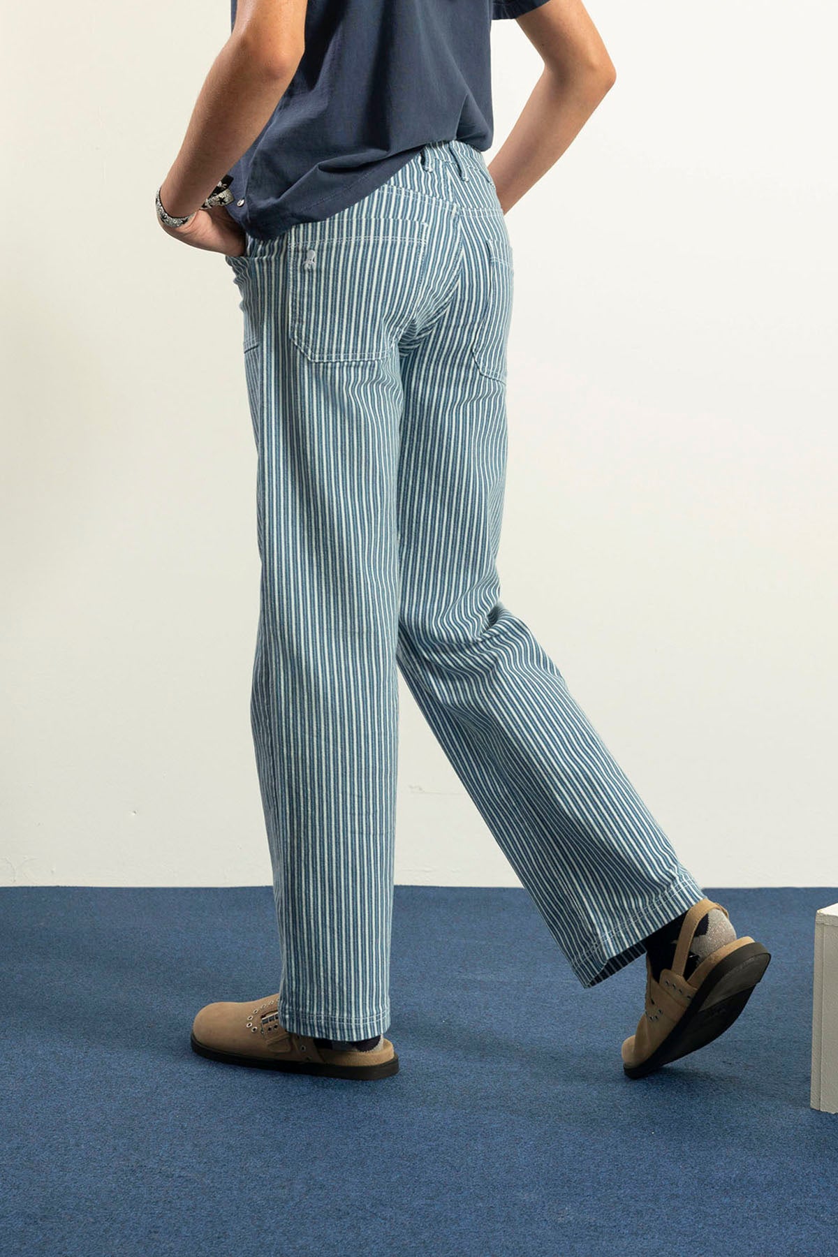 CALÇAS CULOTTE JEANS ADOLESCENTES COM LISTRAS ÍNDIGO