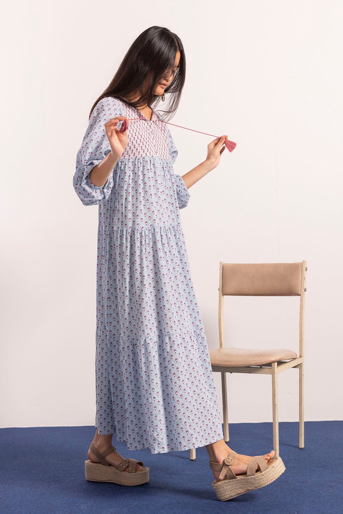 LONG TEEN DRESS WITH LOTUS FLOWER PRINT IN BABY BLUE CONTRAST