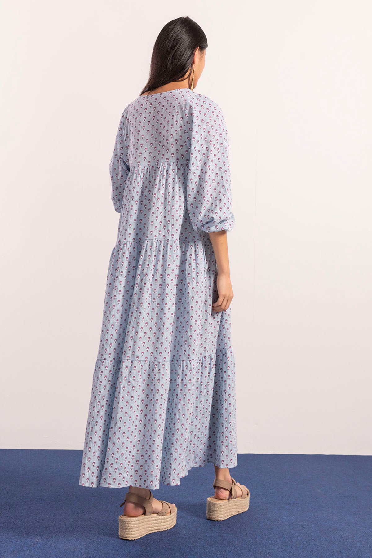 LONG TEEN DRESS WITH LOTUS FLOWER PRINT IN BABY BLUE CONTRAST