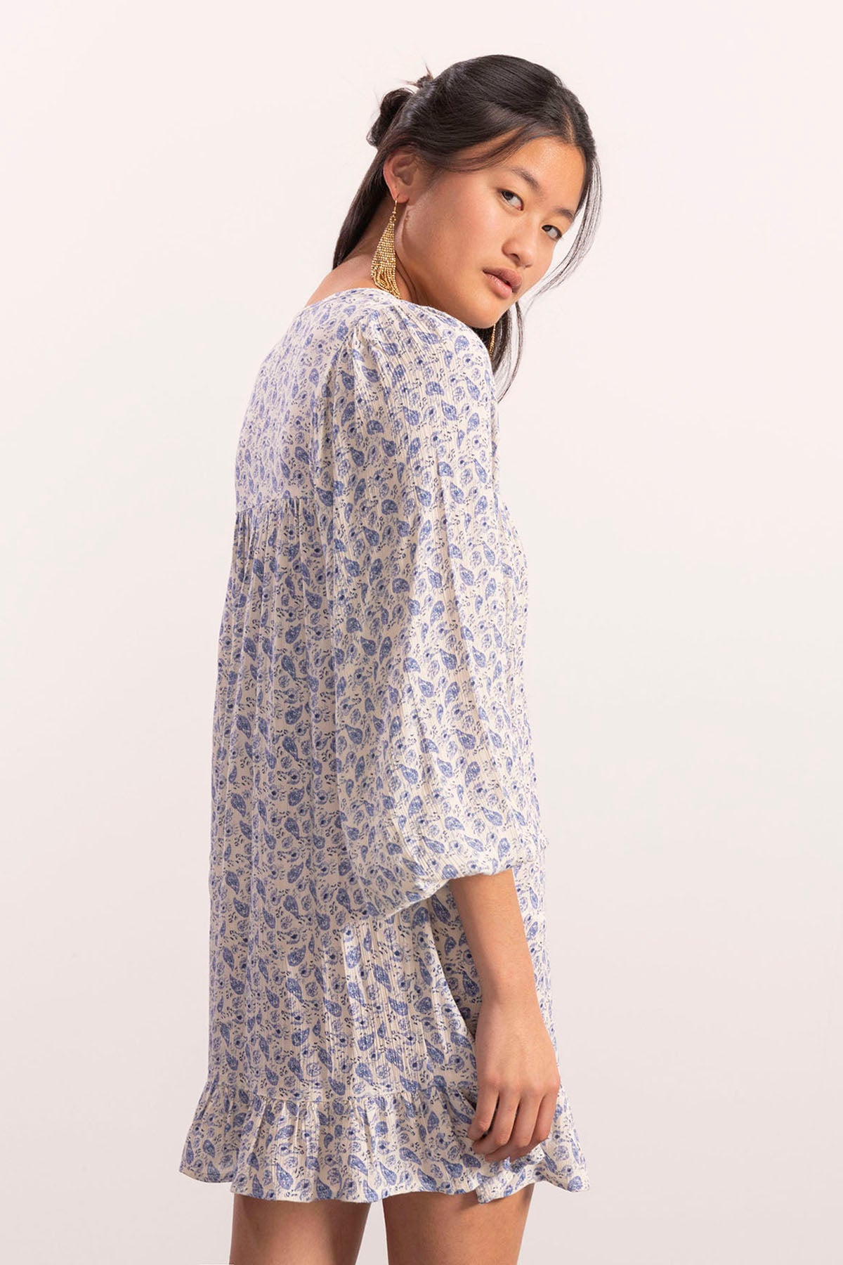 ROYAL BLUE PAISLEY PRINT SHORT TEEN DRESS WITH ELASTIC BANDS