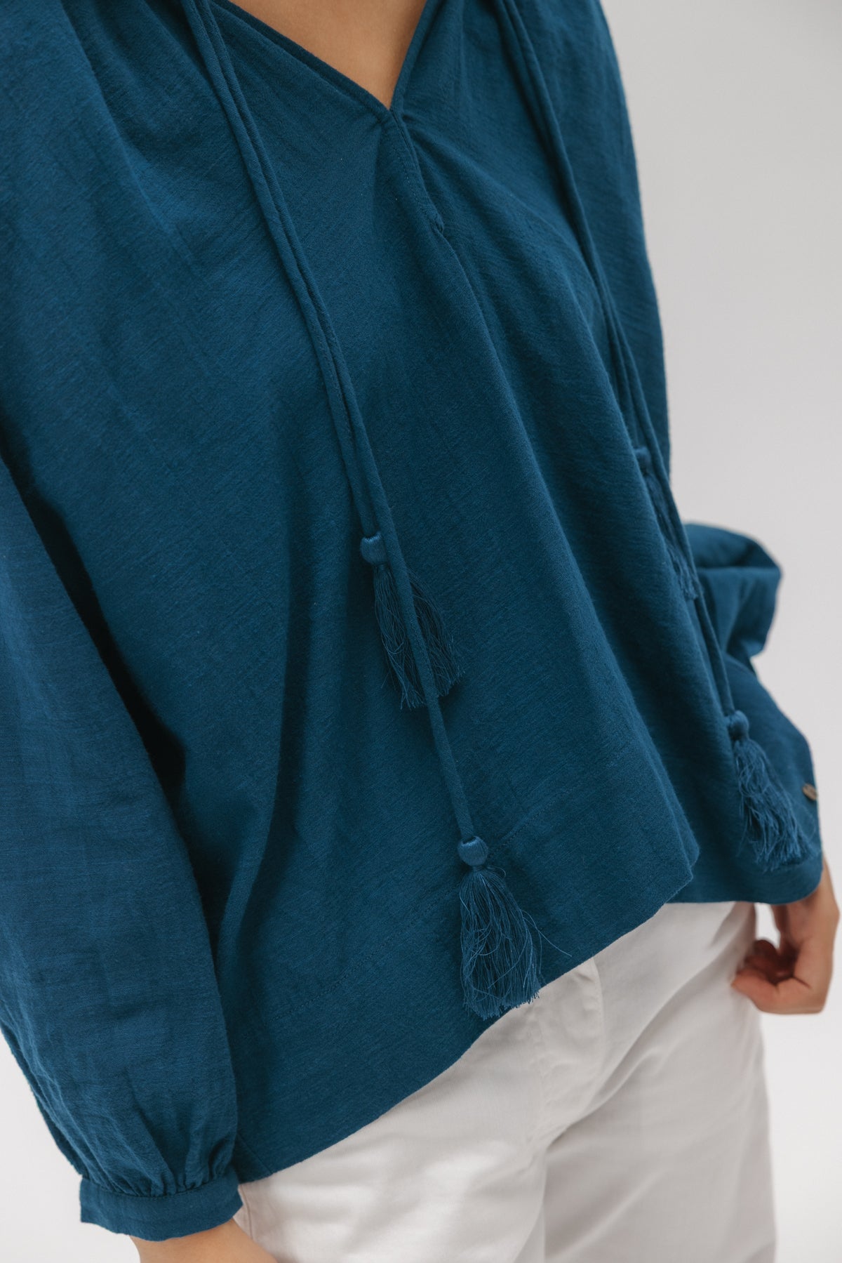 BLUSA TEEN DOBLE CORDÓN AZUL OXFORD