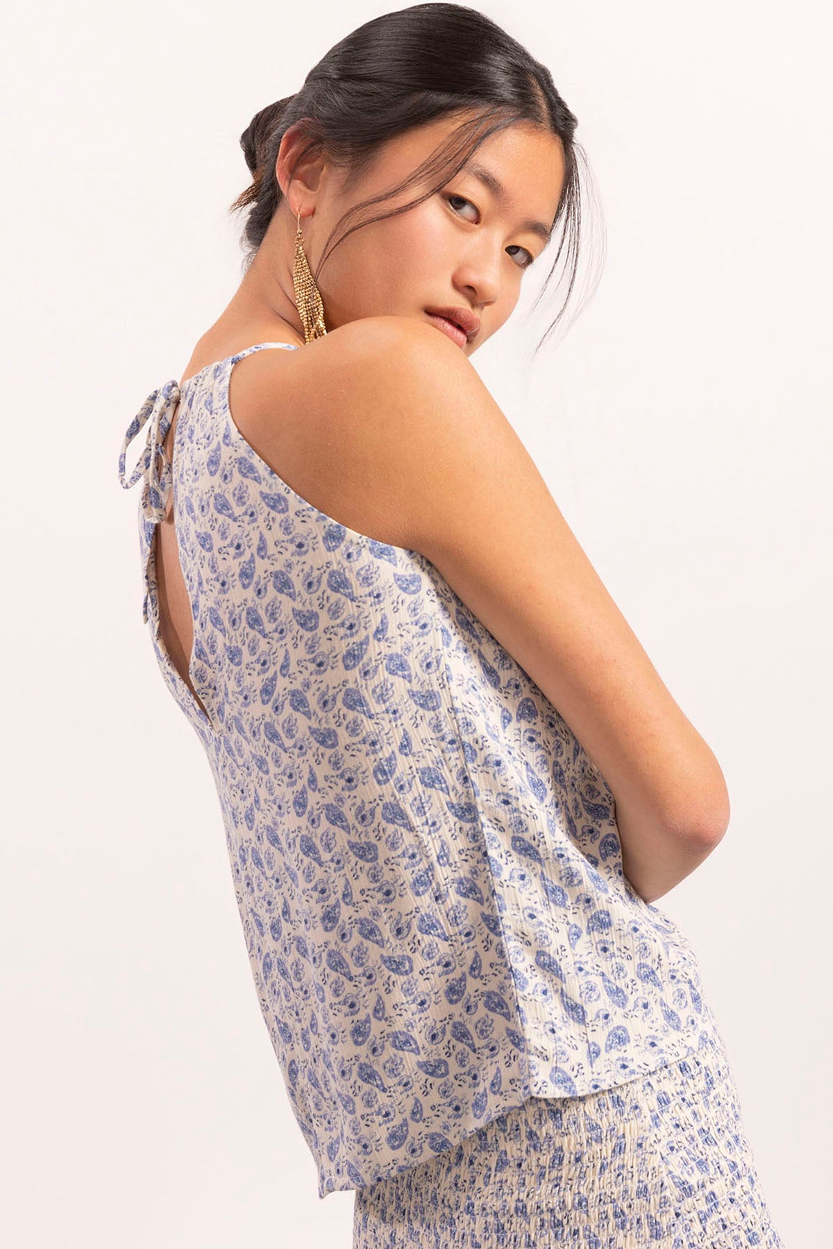TOP TEEN TULIPÁN ESTAMPADO PAISLEY AZUL ROYAL