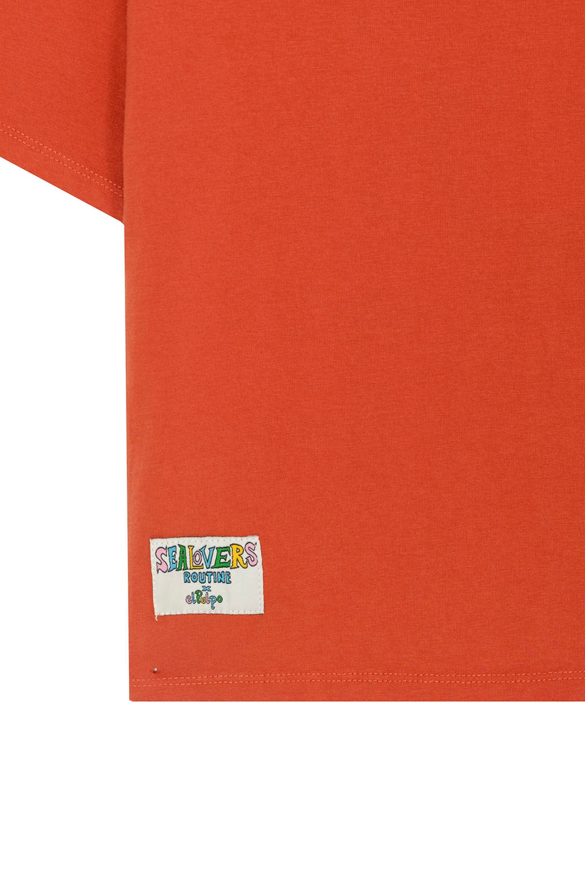 T-SHIRT MASCULINA COM ESTAMPA DE REMO DE TERRACOTA