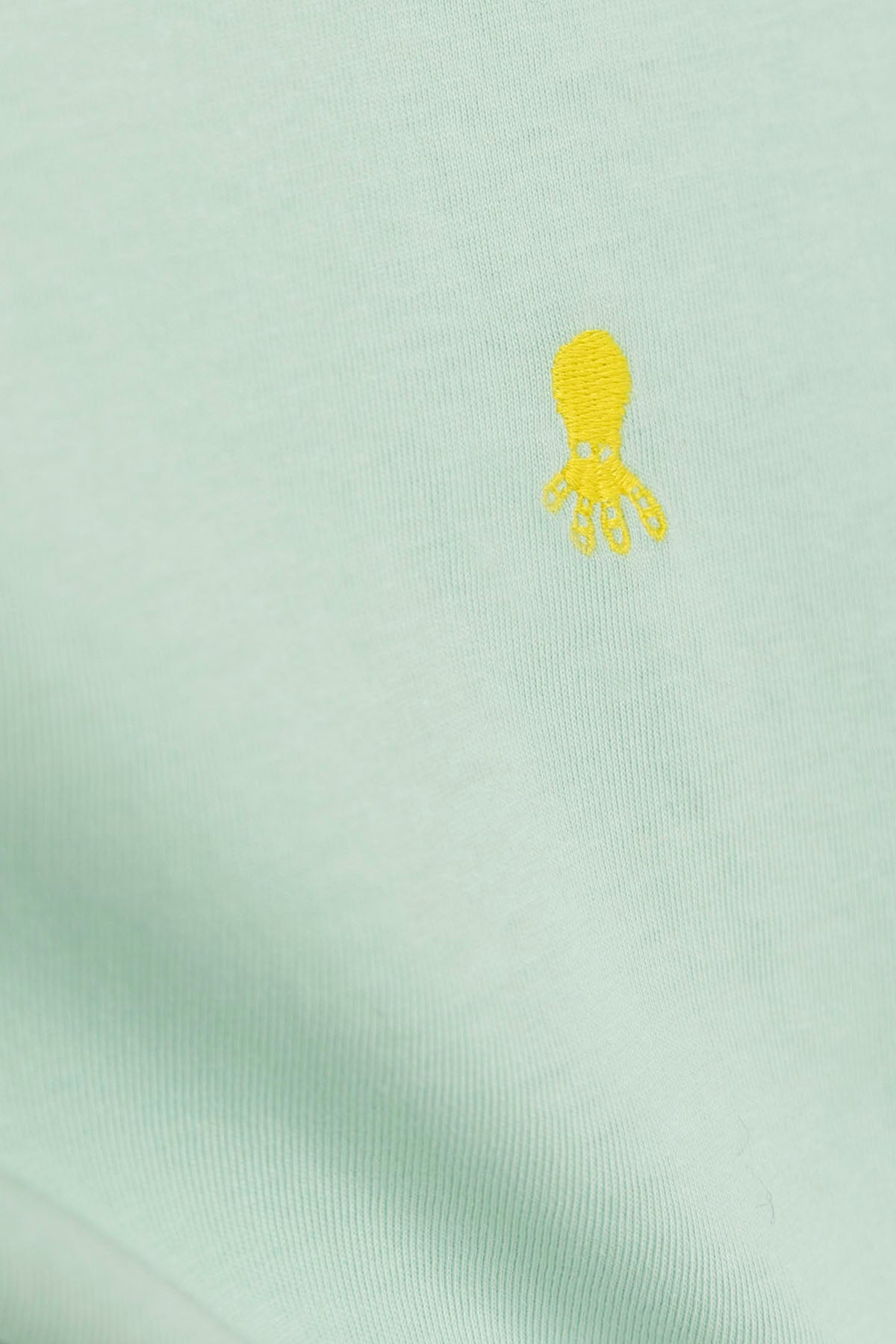 CAMISETA NIÑO OVERSIZE BÁSICA BORDADO A CONTRASTE AZUL TURQUESA