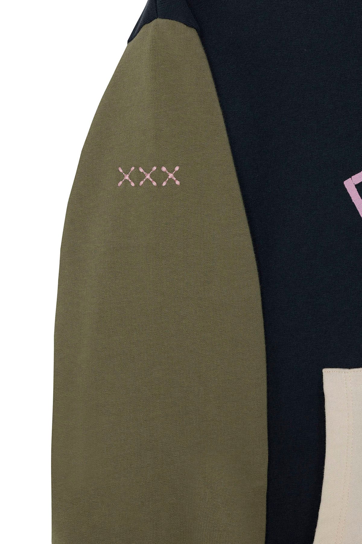 SUDADERA NIÑO CAPUCHA COLOR BLOCK ESTAMPADO AZUL MARINO