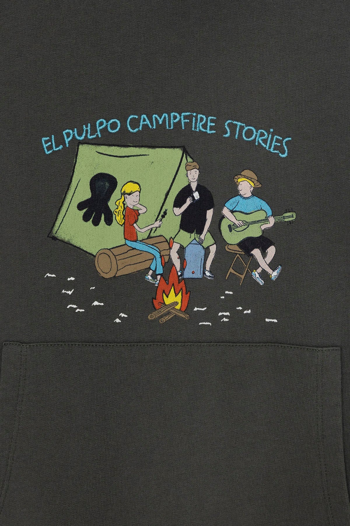 SWEATSHIRT COM CAPUZ MENINO COM ESTAMPA DE FOGUEIRA ANTRACITE