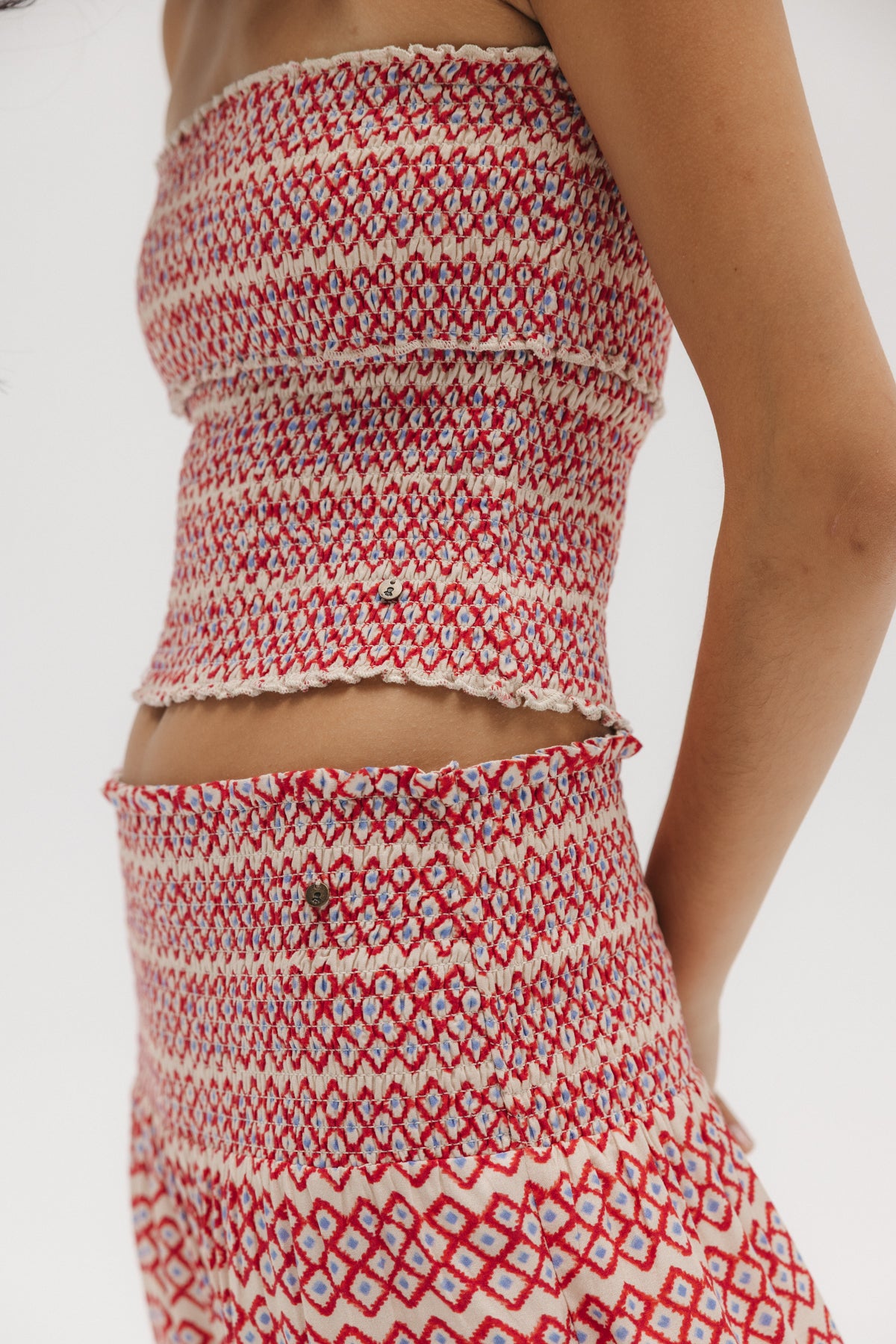 FALDA TEEN LARGA ESTAMPADO CEREZA