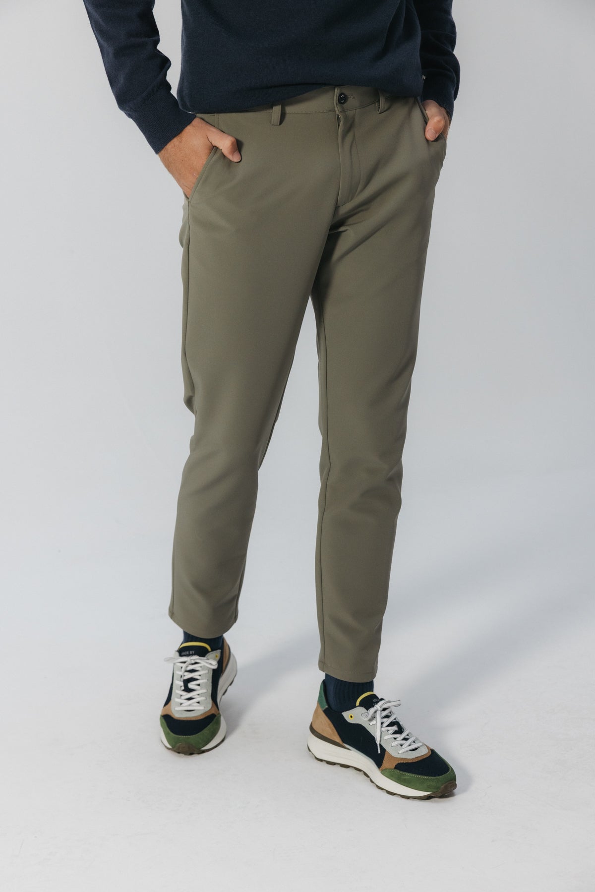 Pantalón perfect topo