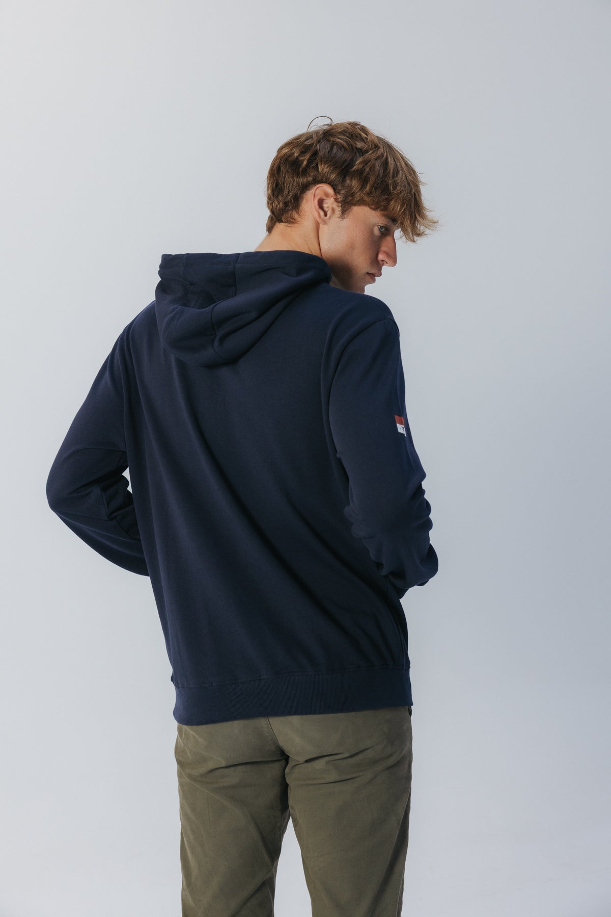 SUDADERA CAPUCHA BORDADO HERITAGE AZUL MARINO