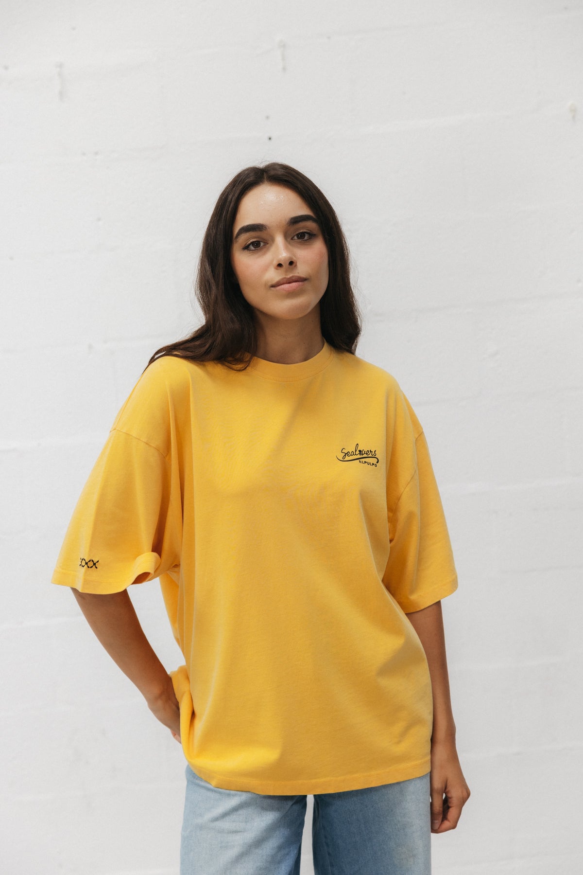 CAMISETA UNISEX ATLANTIC CULTURE MOSTAZA