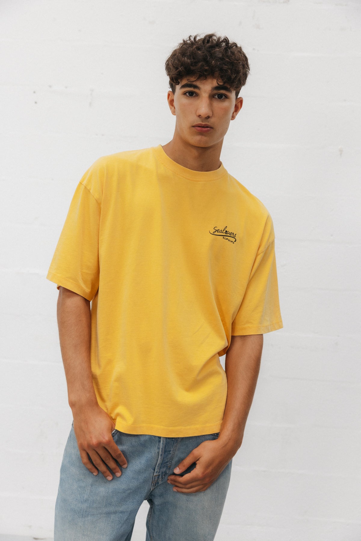 CAMISETA UNISEX ATLANTIC CULTURE MOSTAZA
