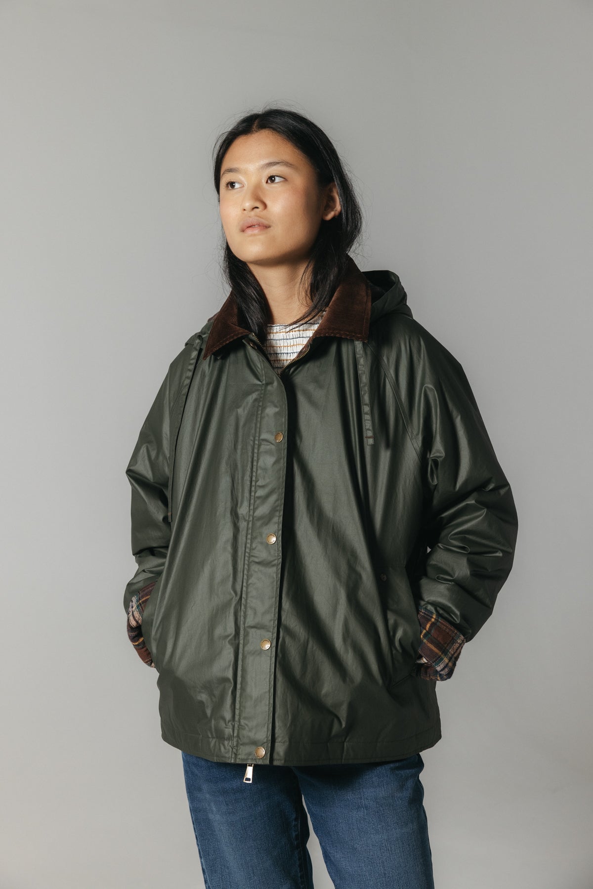 CHAQUETA TEEN ENCERADA NEW VERDE MILITAR