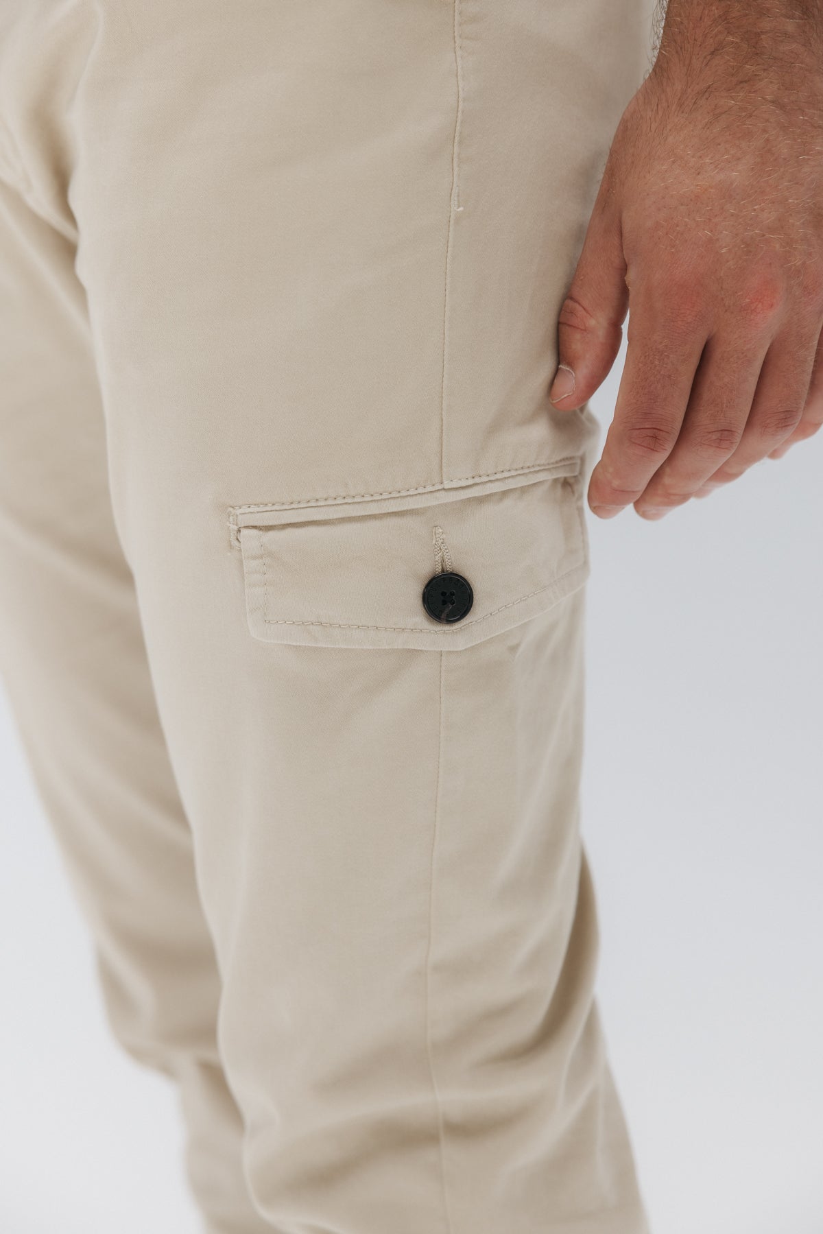 SATIN CARGO PANTS SAND