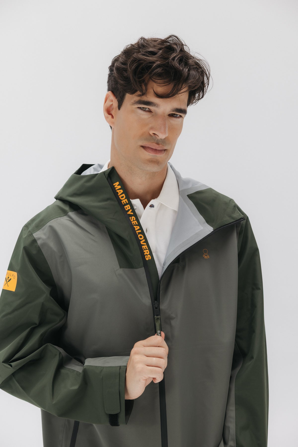 OCEAN BREEZE ULTRALIGHT TECHNICAL PARKA KHAKI GREEN