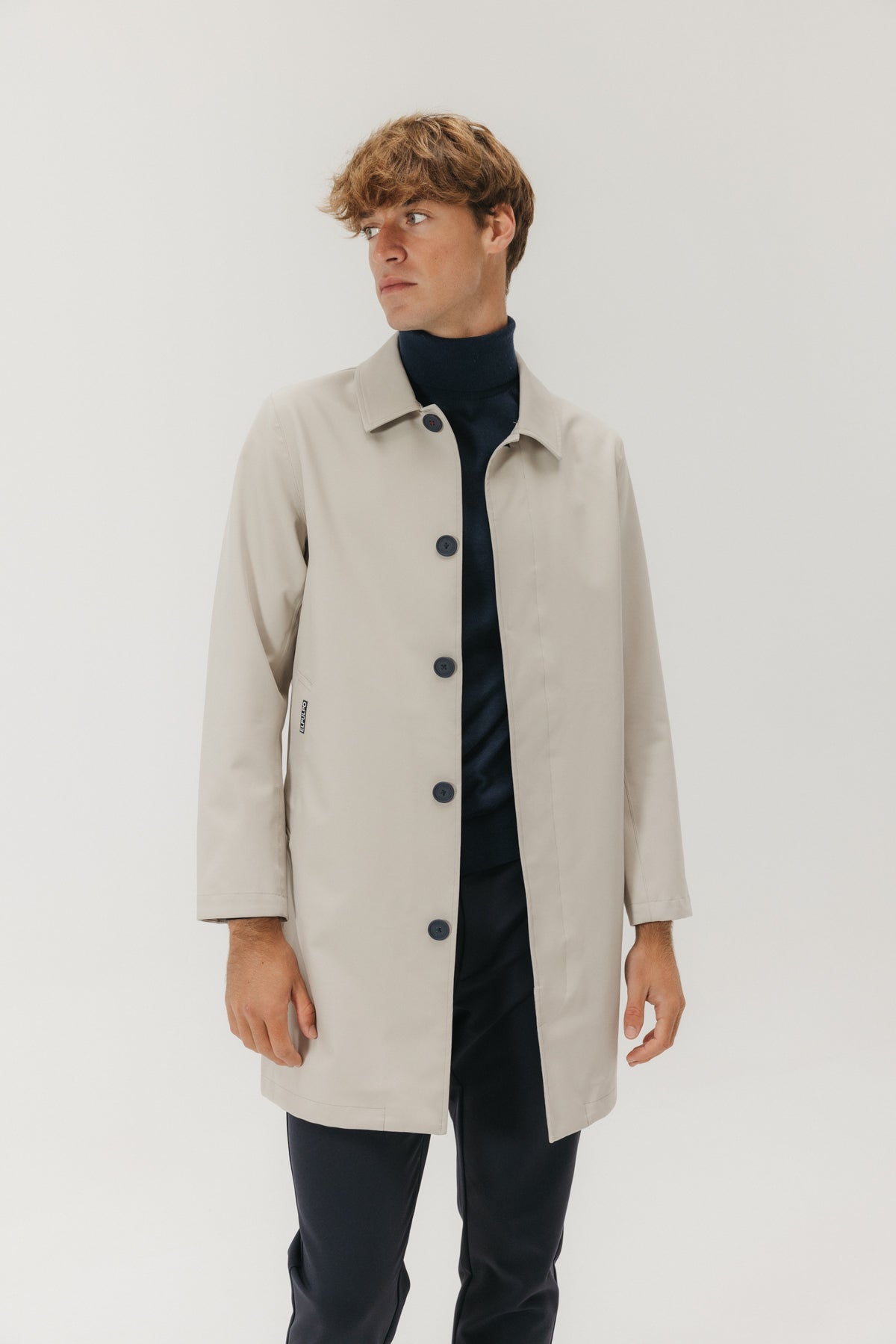 GABARDINA ULTRALIGERA VOSTOK ARENA