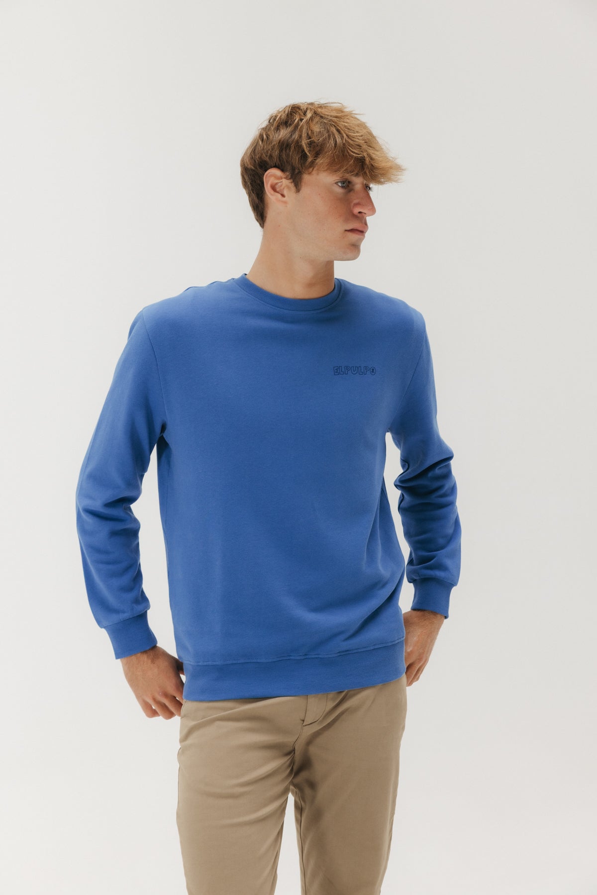 SUDADERA REMOS DESGASTADO AZUL ELÉCTRICO