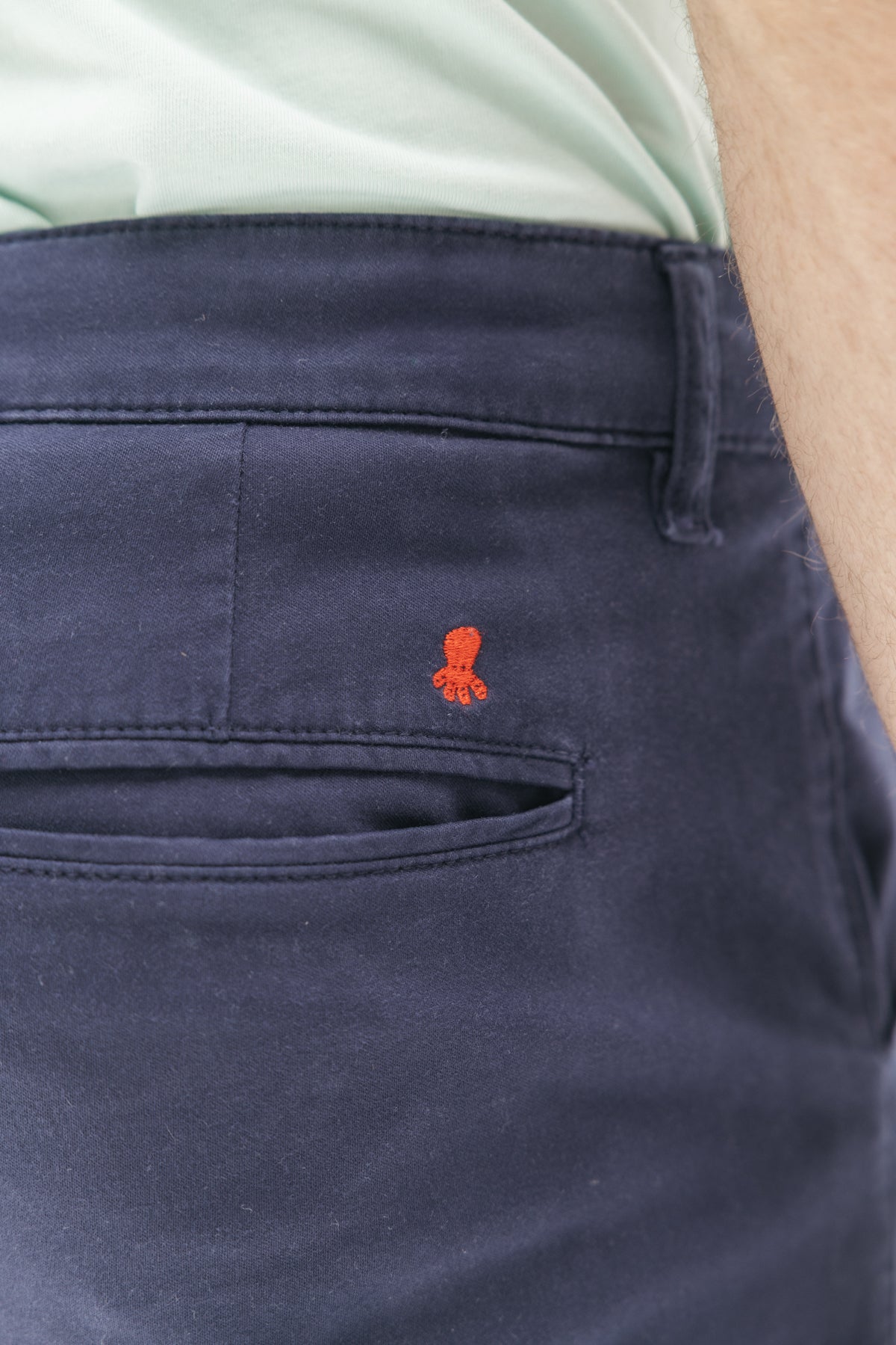 PANTALON CHINO TWILL AZUL MARINO