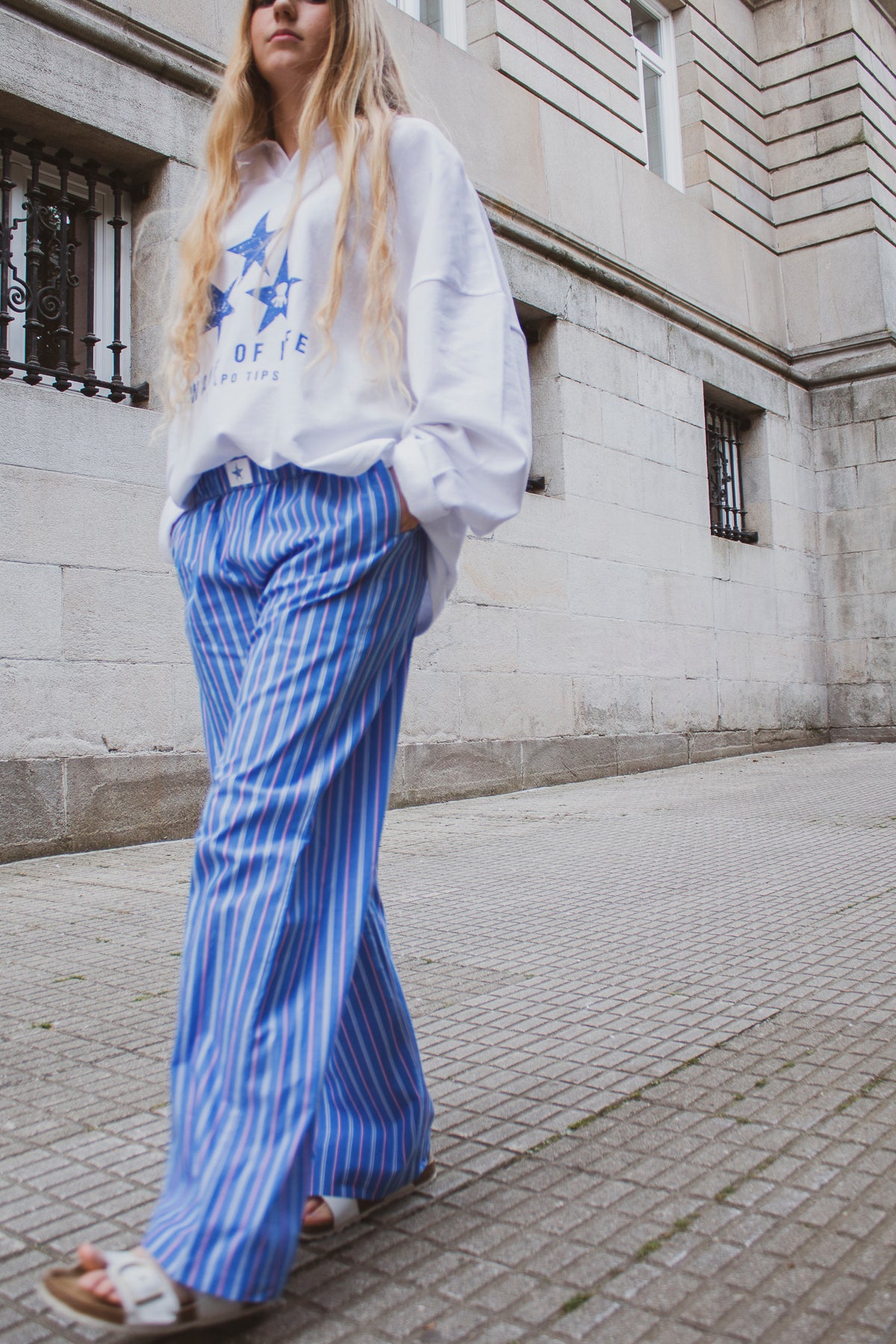 Pantalón teen fluido rayas azul