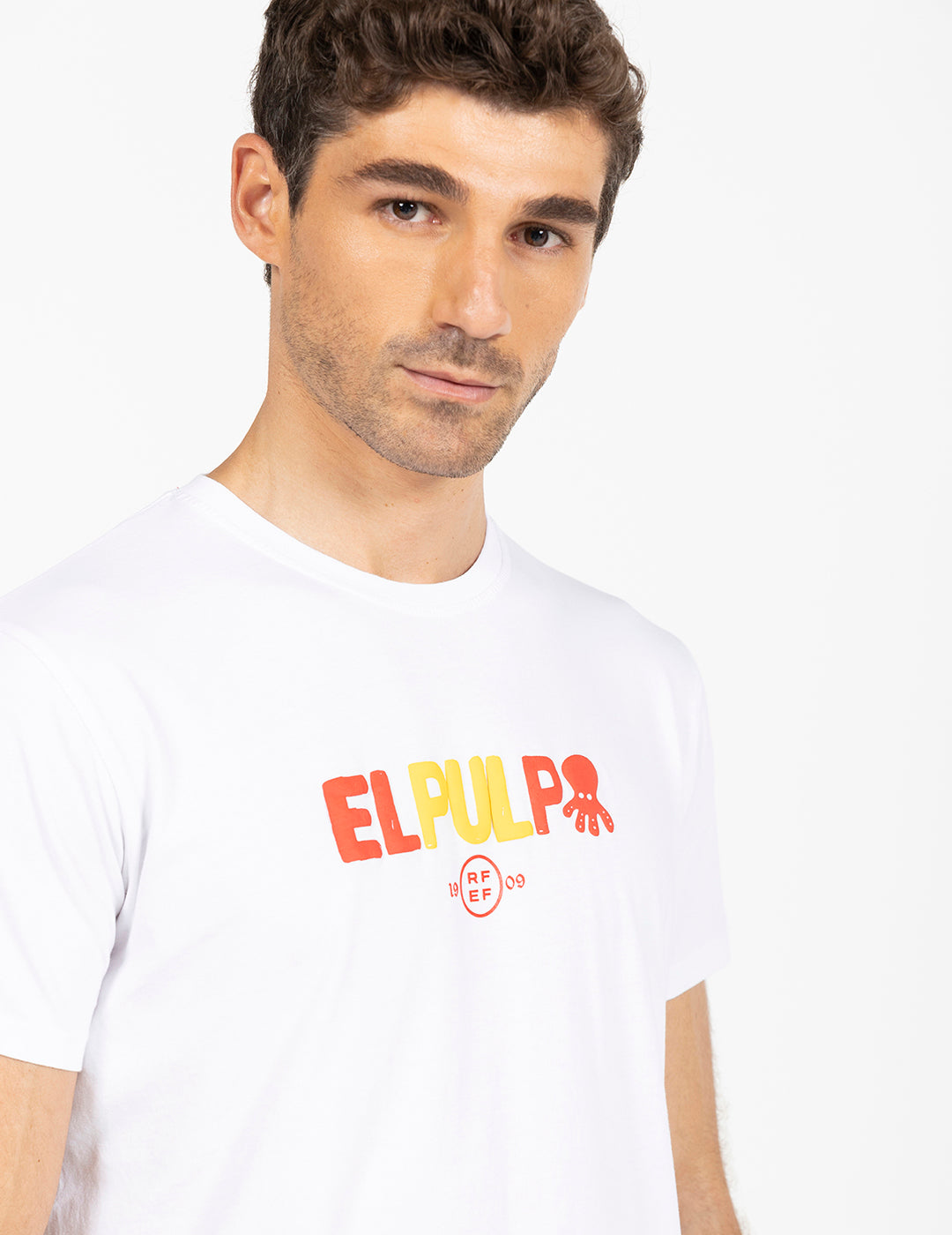T-shirt com letras RFEF em branco puro