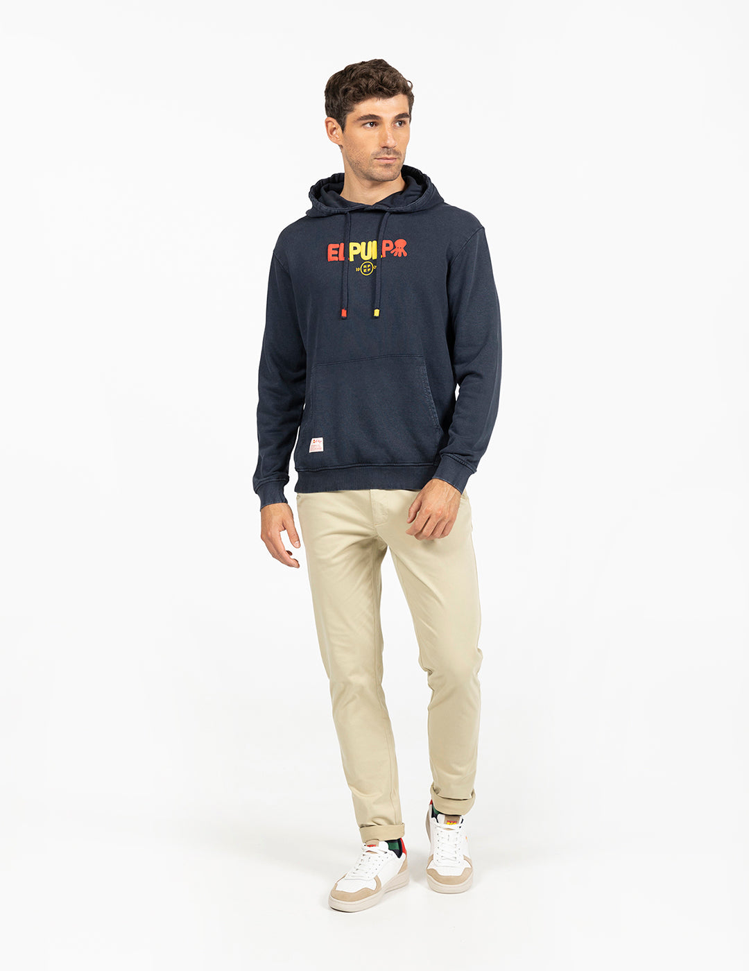 SWEATSHIRT COM CAPUZ DELAVÉ AZUL MARINHO COM LETRAS RFEF