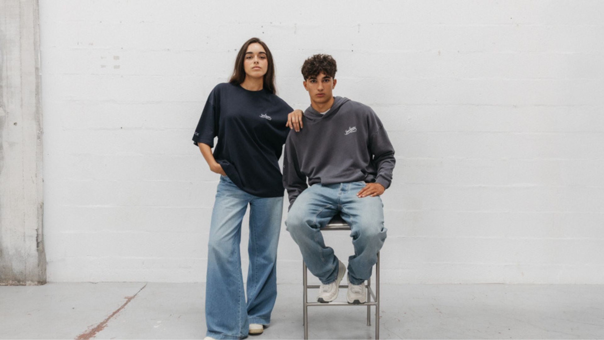 Cyber Monday - Unisex