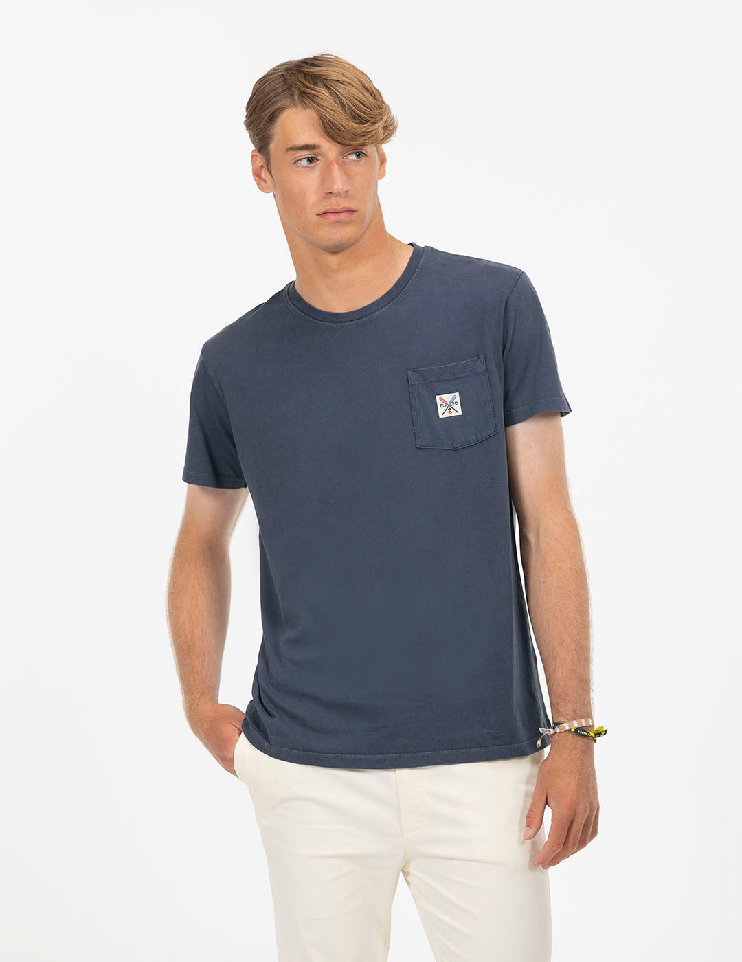 DELAVÉ NAVY BLUE LABEL POCKET T-SHIRT