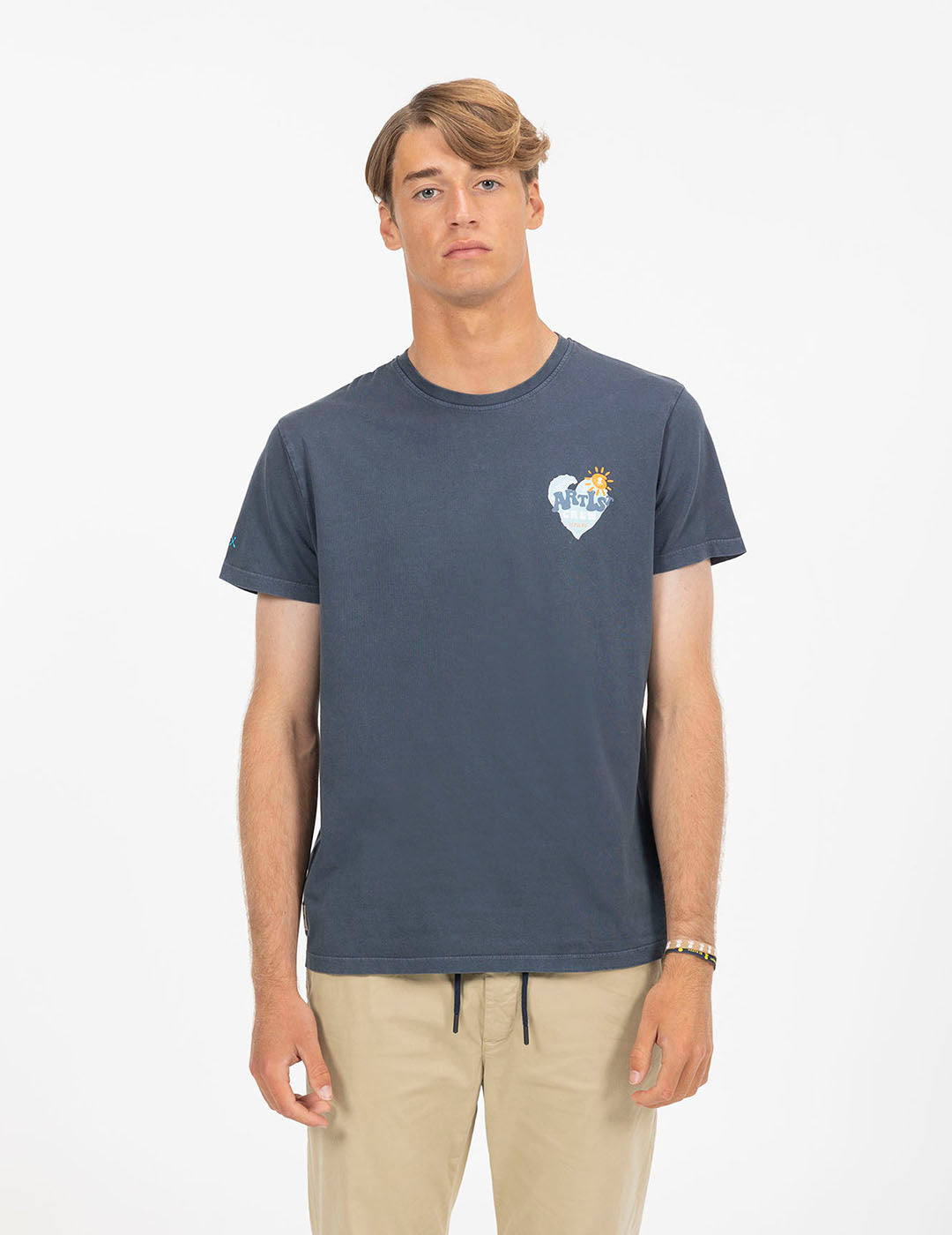 DELAVÉ NAVY BLUE ATLANTIC HEART PRINT T-SHIRT