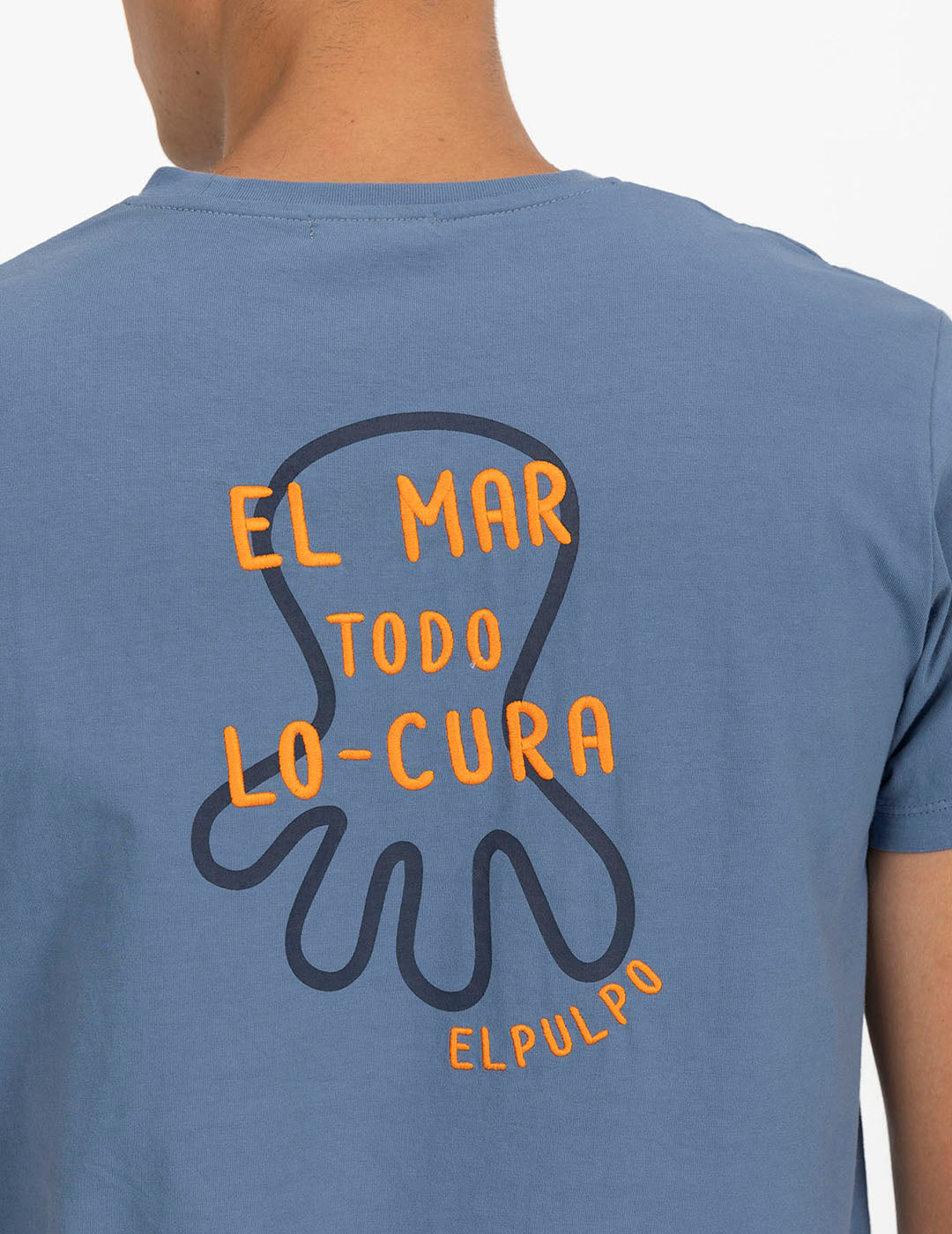 CAMISETA BORDADO CONTRASTE EL MAR TODO LO-CURA INDIGO DELAVÉ