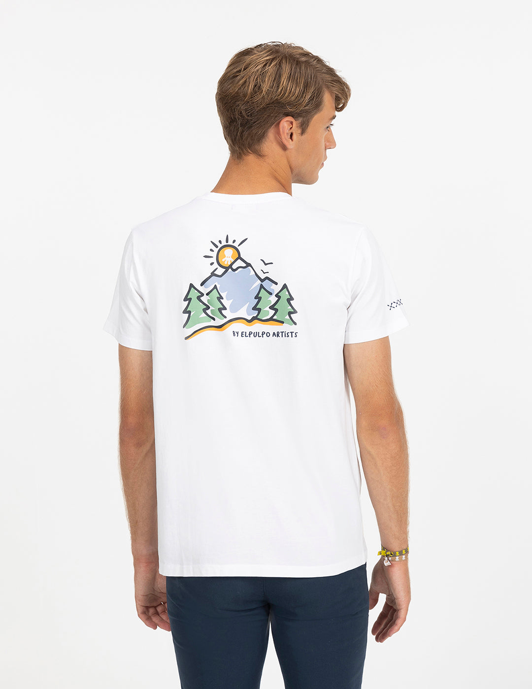 CAMISETA ESTAMPADO MONTAÑAS DIBUJADAS BLANCO PURO