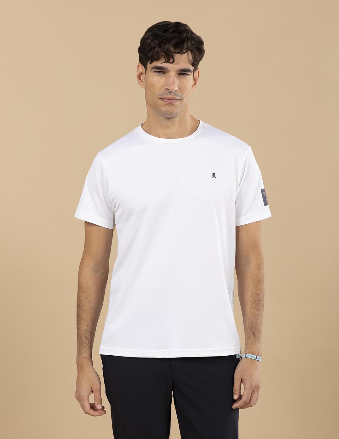 CAMISETA Q-NOVA PREMIUM BLANCO PURO