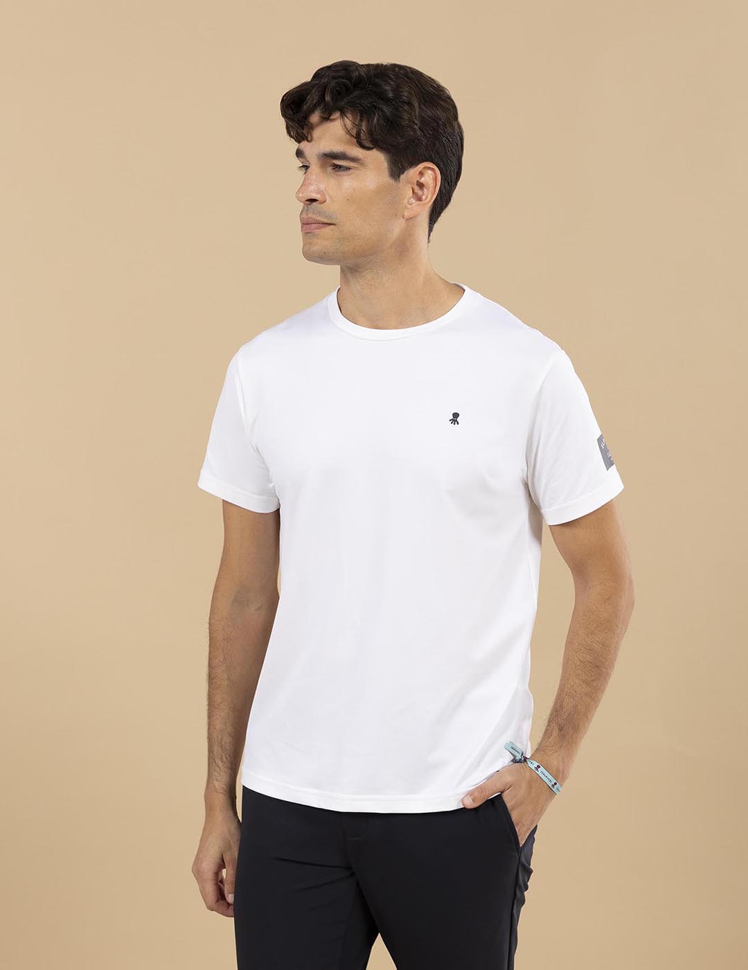 CAMISETA Q-NOVA PREMIUM BLANCO PURO