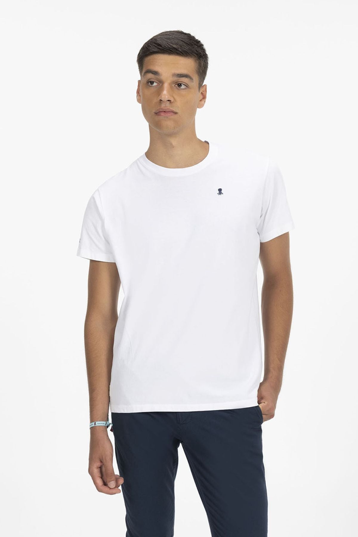 NEW BASIC PURE WHITE LOGO T-SHIRT