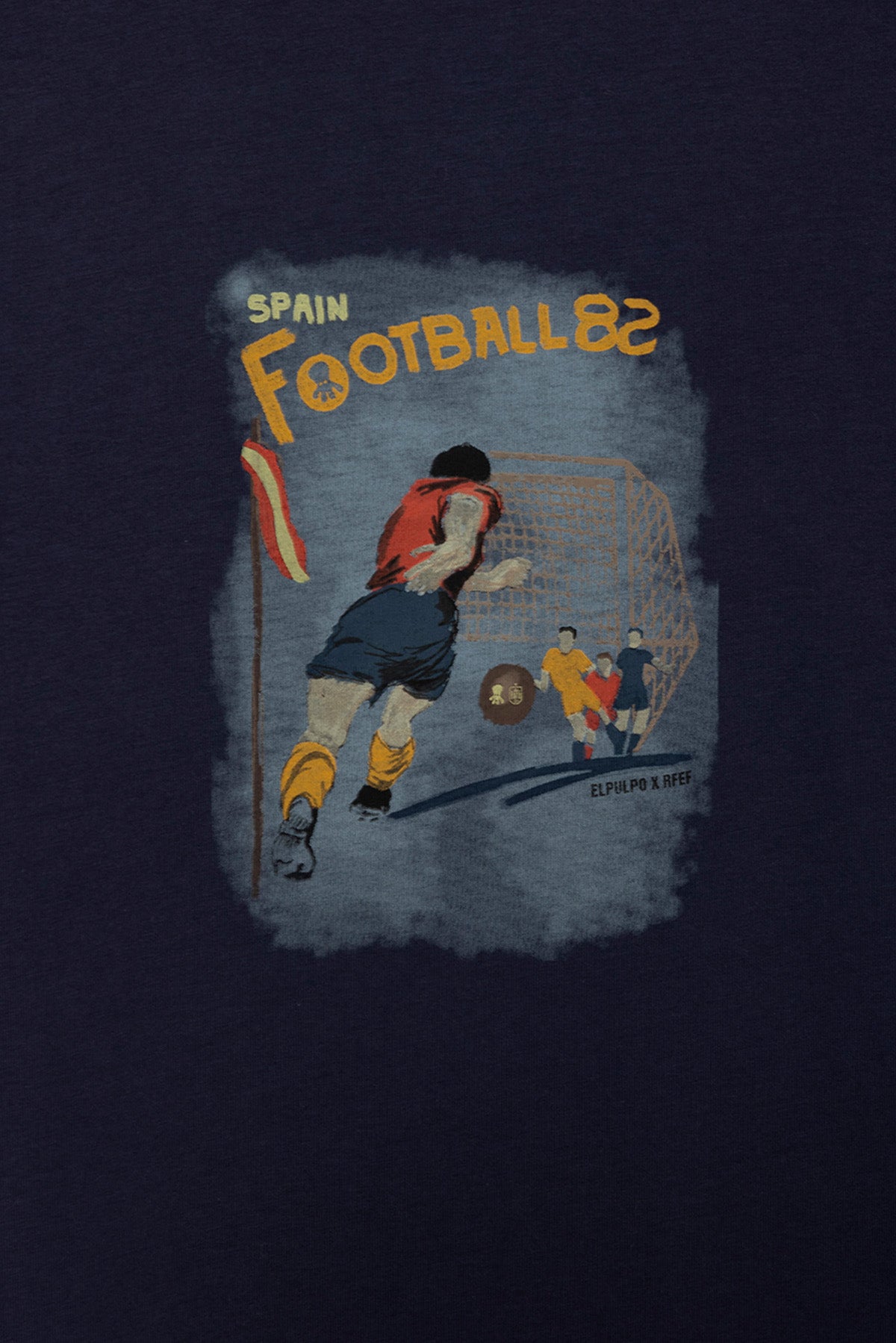 DELAVÉ NAVY BLUE FOOTBALL MATCH DRAWN PRINT T-SHIRT