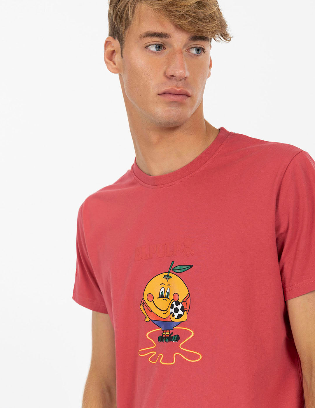 CAMISETA ESTAMPADO ELPULPO Y NARANJITO ROJO DELAVÉ