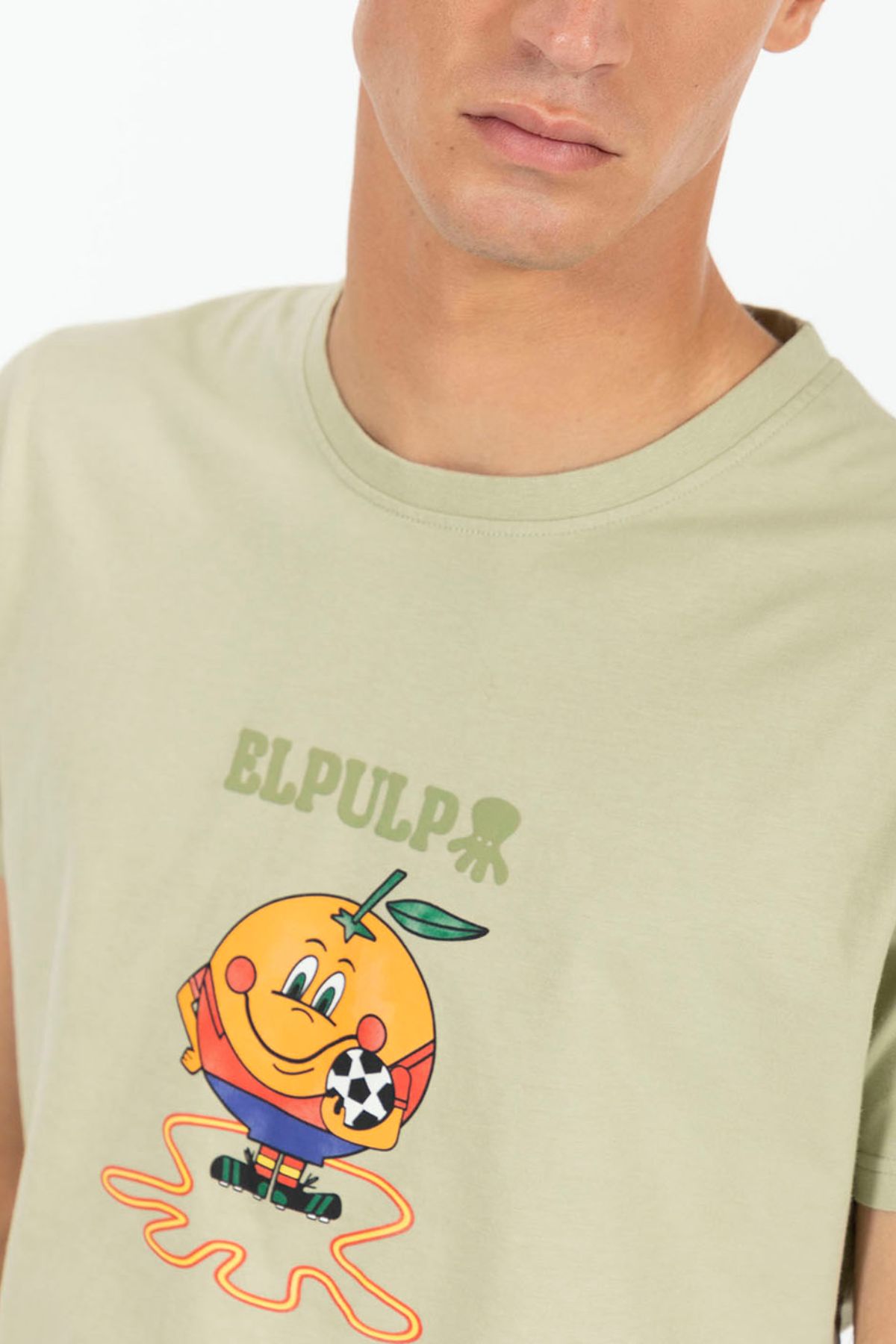 CAMISETA ESTAMPADO ELPULPO Y NARANJITO VERDE SALVIA