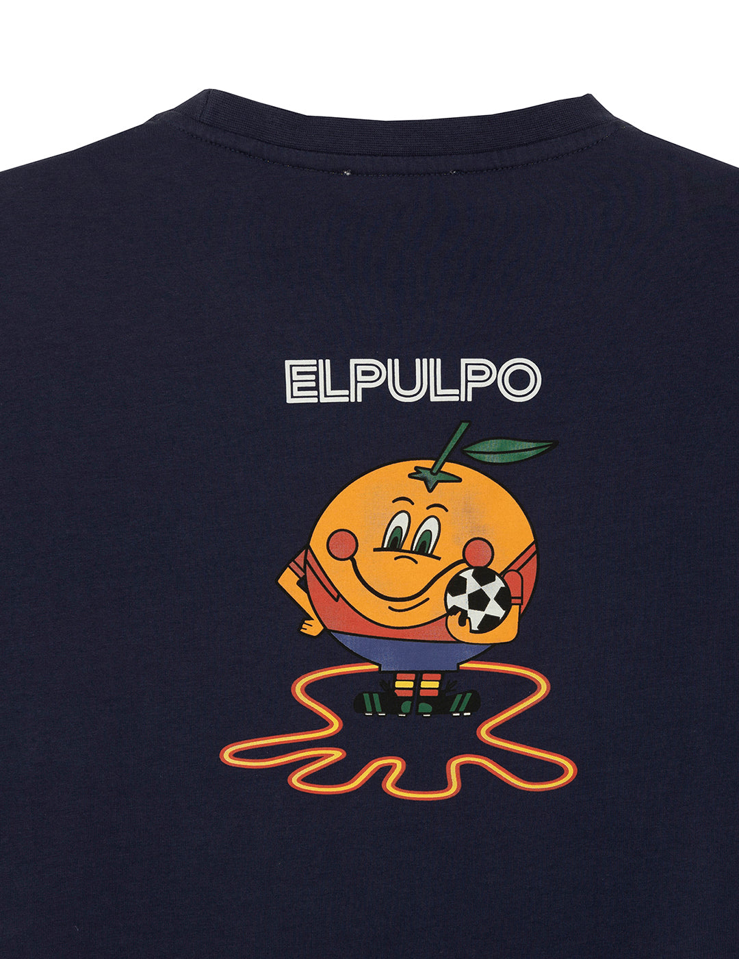 CAMISETA ESTAMPADO TRIPLE EMBLEMA NARANJITO AZUL MARINO DELAVÉ