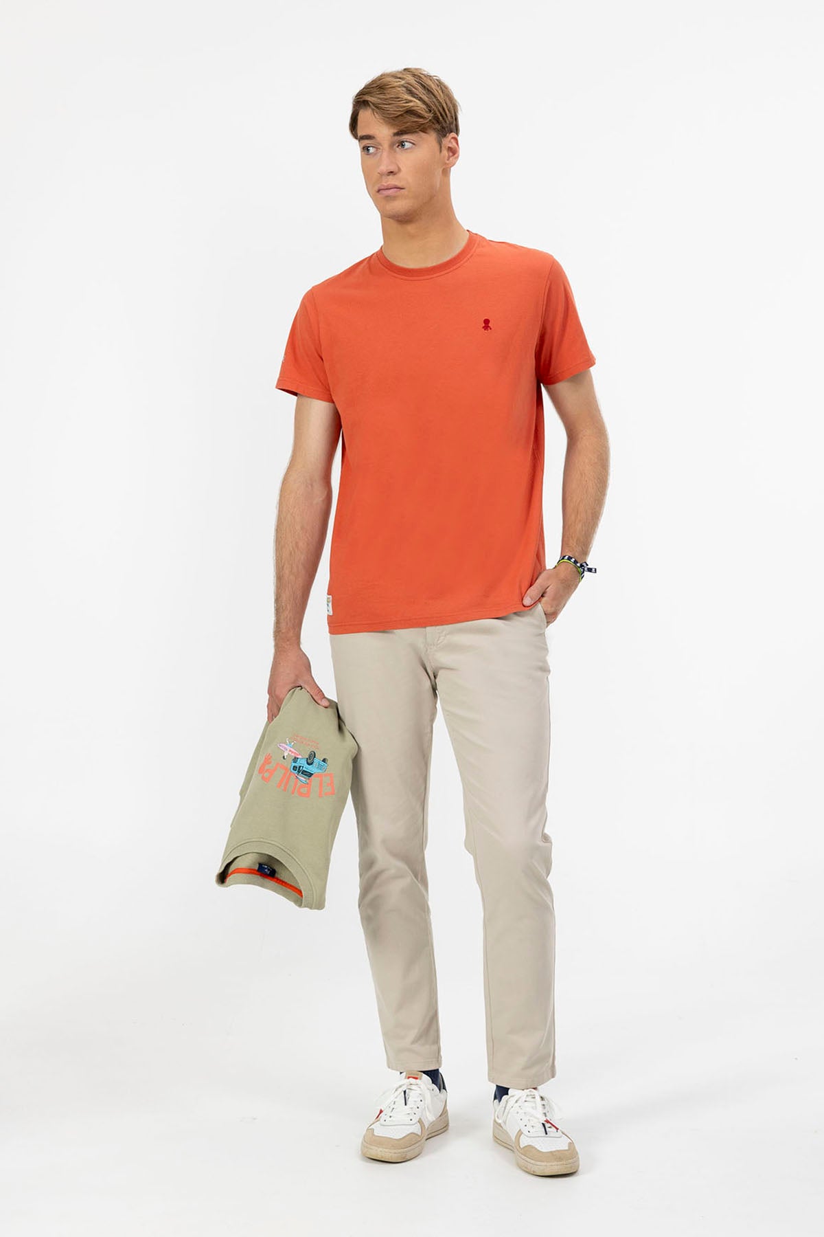 T-SHIRT WITH EMBROIDERED ELPULPO LOGO IN TERRACOTTA TONE