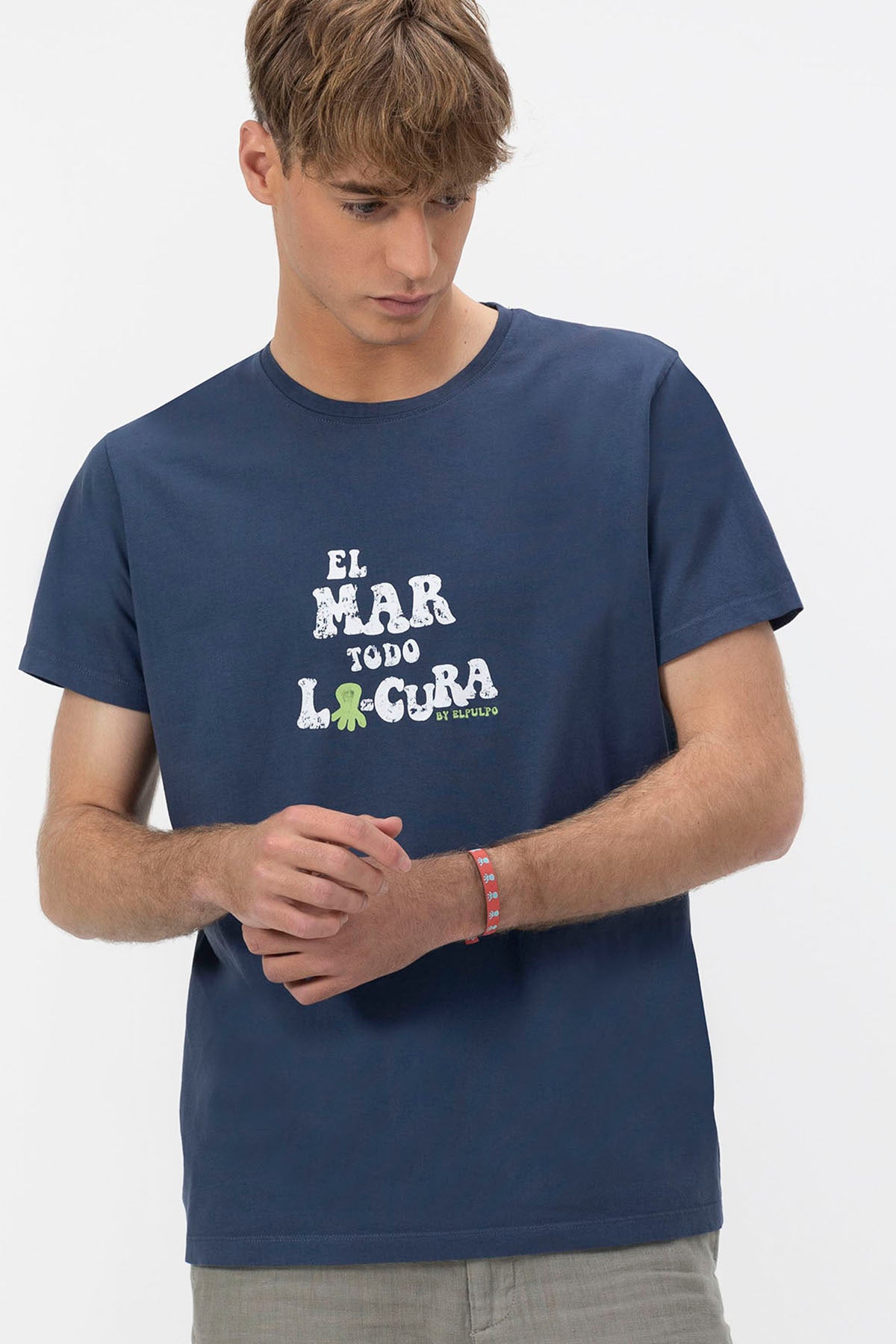 EL MAR TODO LO-CURA T-SHIRT NAVY BLUE DELAVÉ