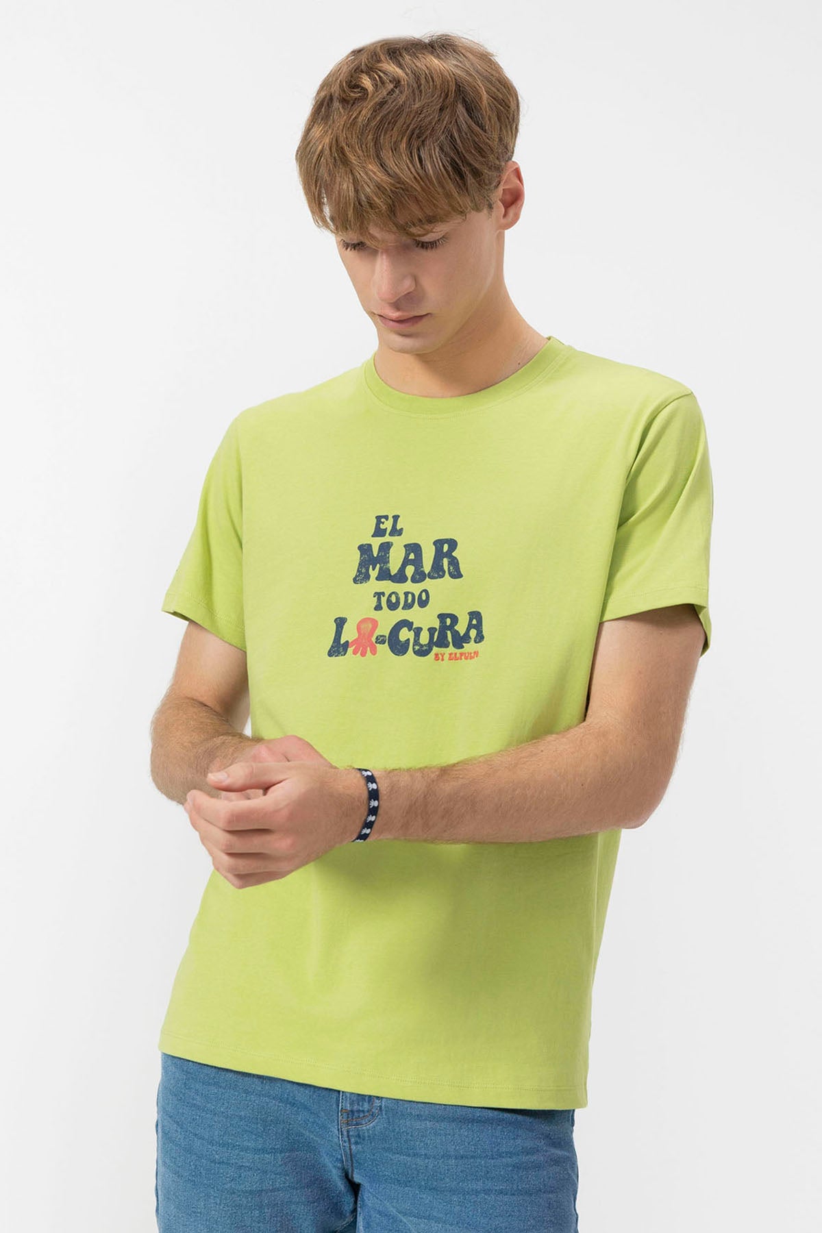 CAMISETA  EL MAR TODO LO-CURA VERDE PISTACHO