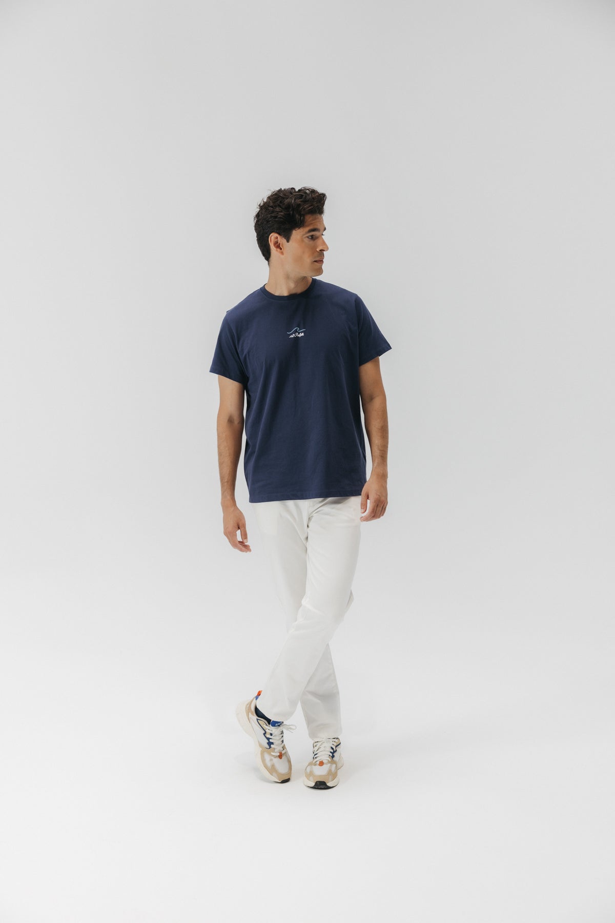 CAMISETA EL MAR TODO LO-CURA AZUL MARINO DELAVÉ