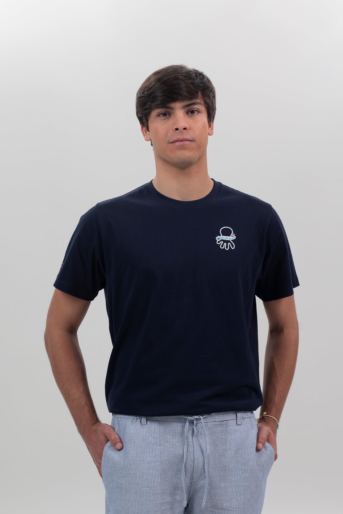 Camiseta estampado logo azul marino
