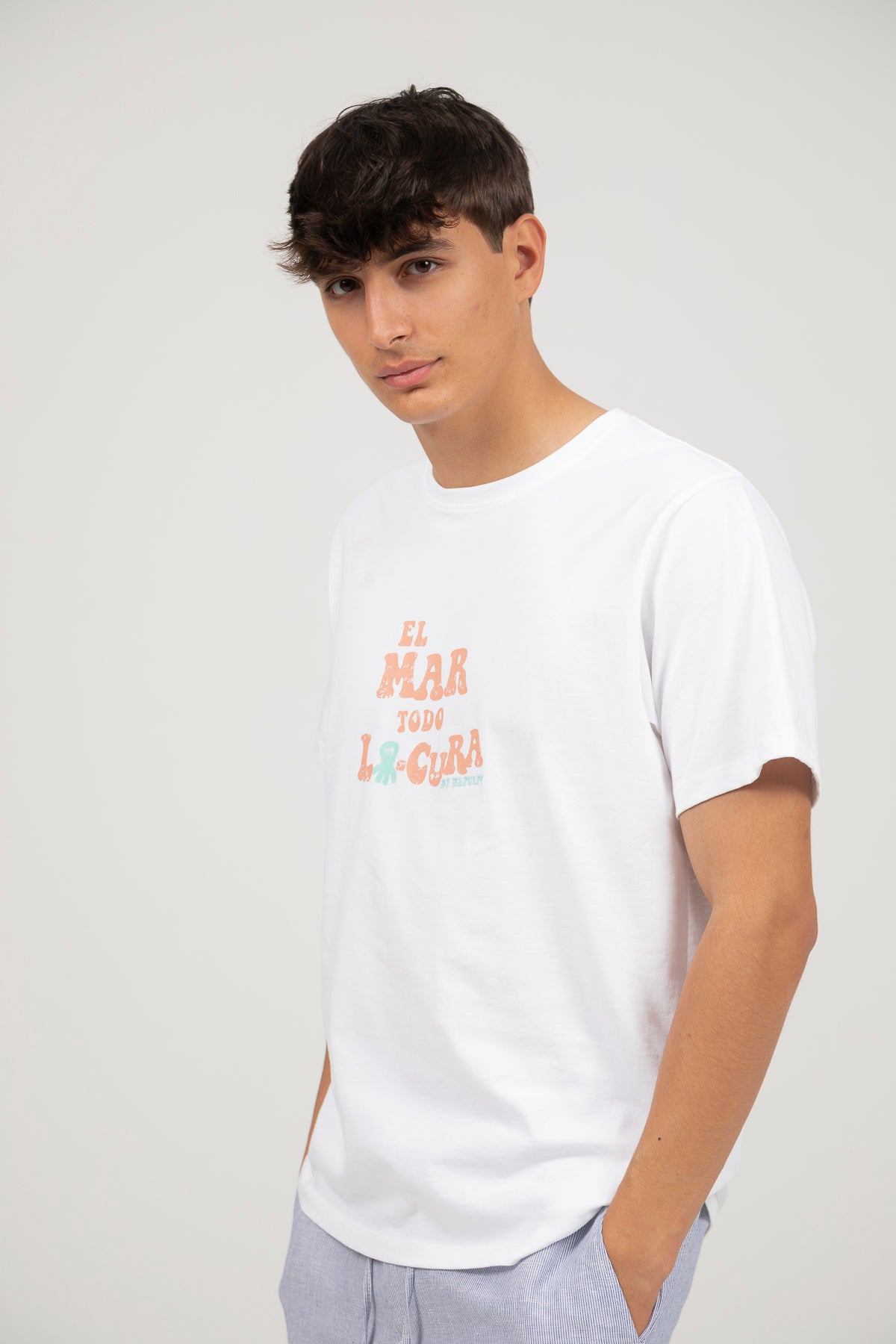 Camiseta mensaje el mar todo locura azul blanco puro