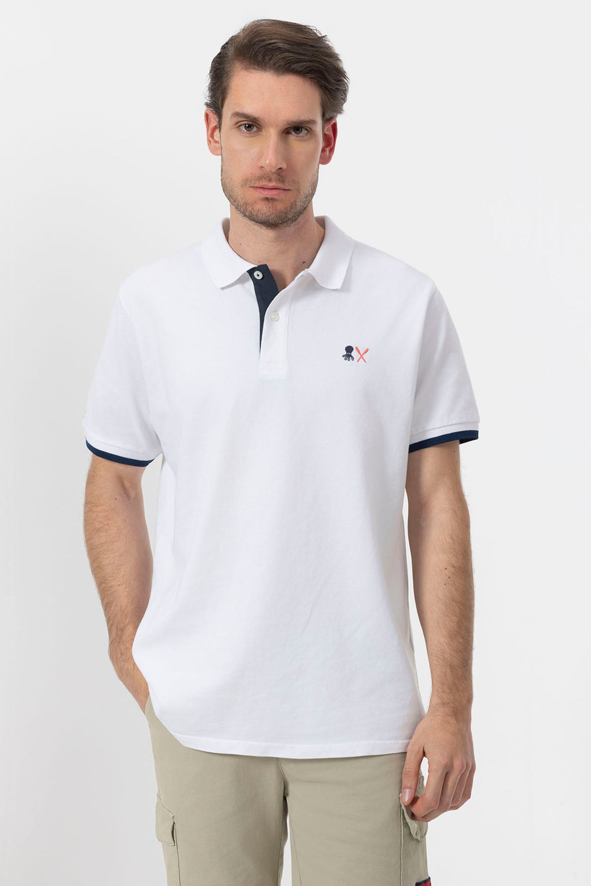 PURE WHITE ESSENTIALS EMBROIDERED POLO