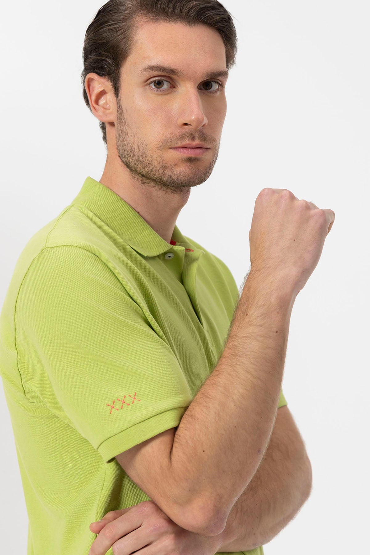 PISTACHIO GREEN CONTRASTING EMBROIDERY WASHED POLO